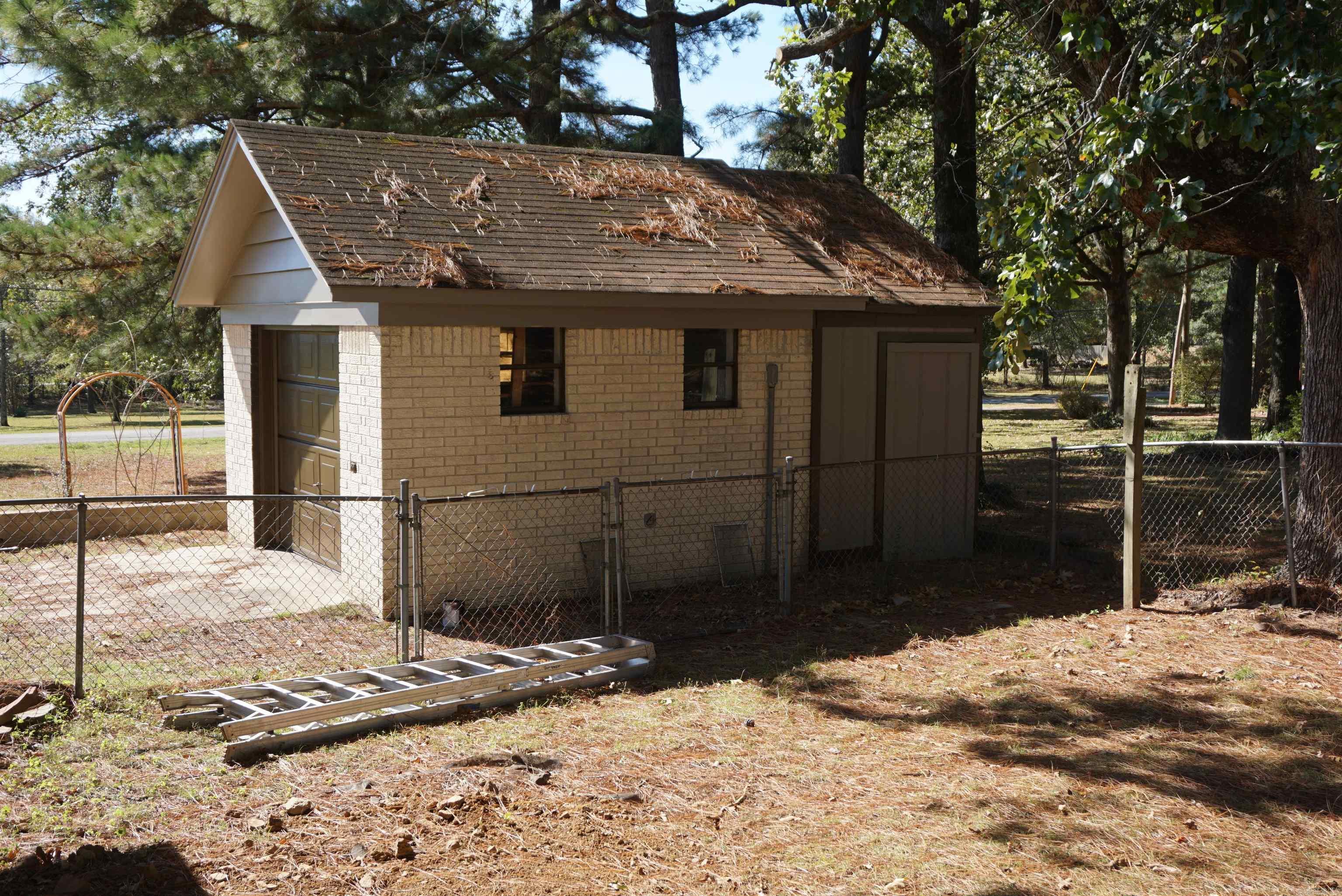 804 Linda  Bald Knob, AR