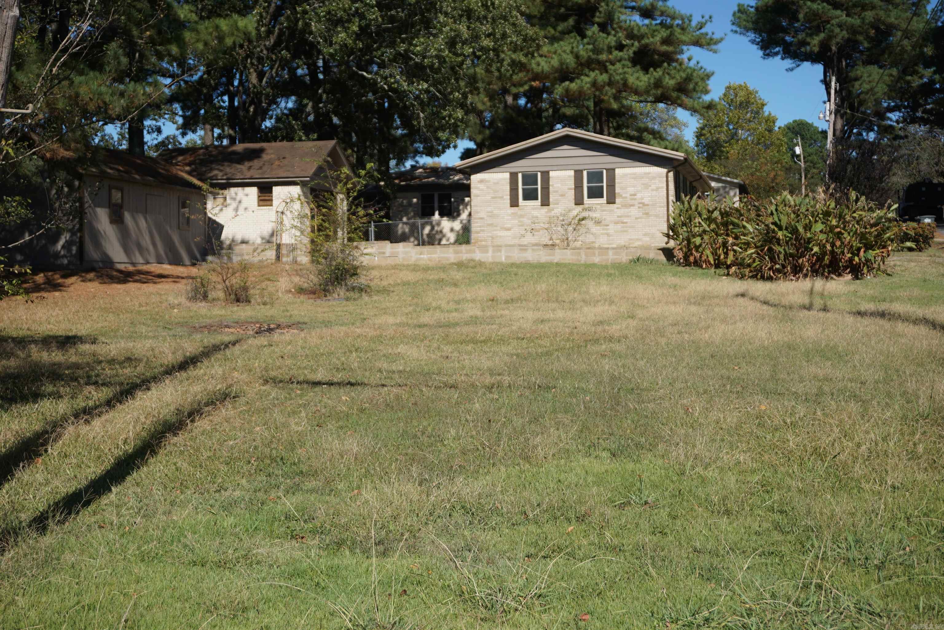 804 Linda  Bald Knob, AR