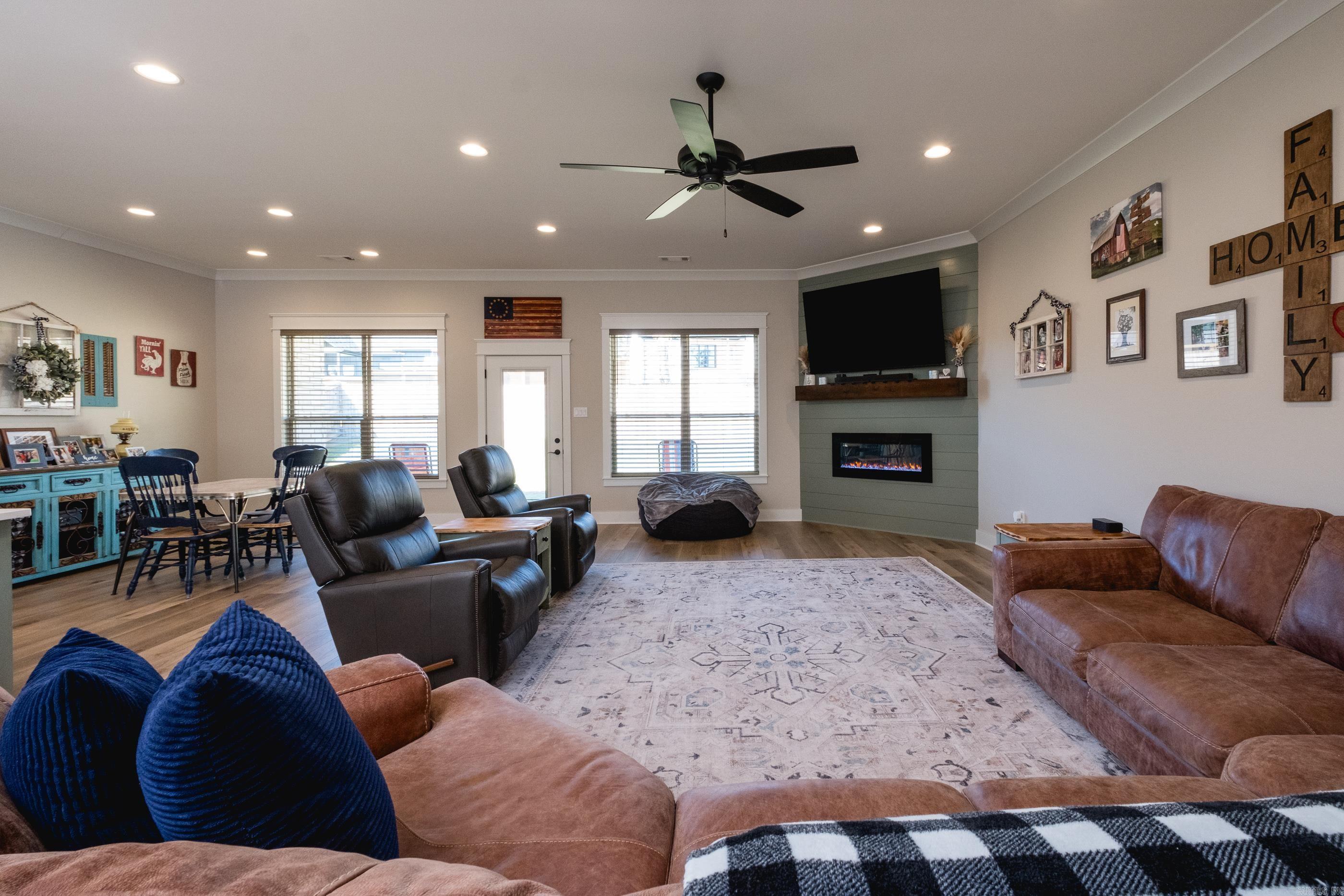 877 Millers Glen Drive  Sherwood, AR