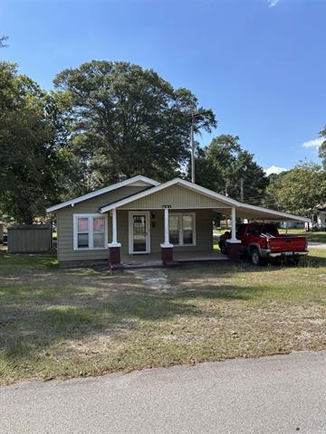 421 N 7th  Nashville, AR