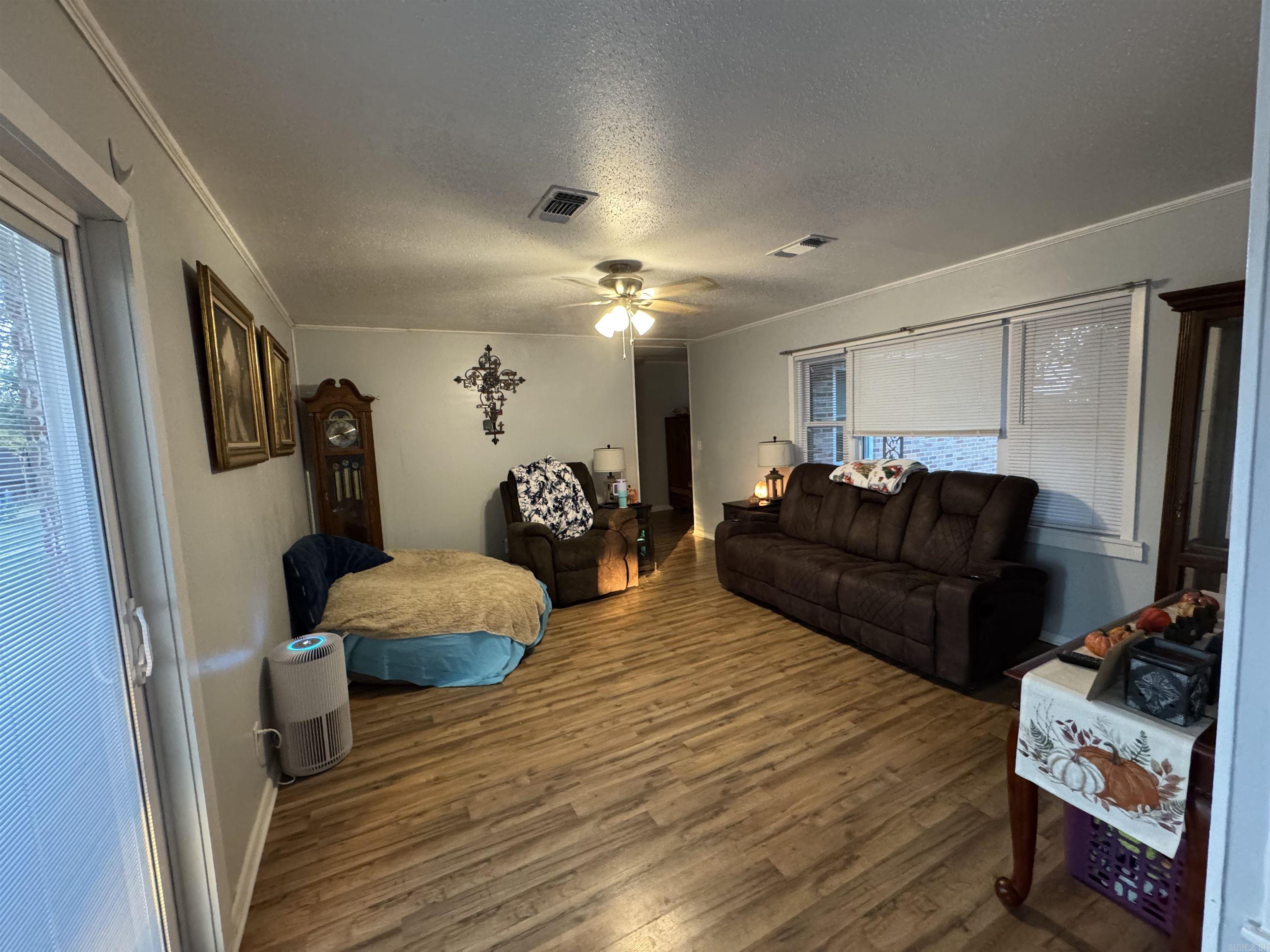 1104 S 65  McGehee, AR