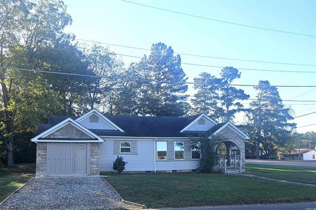 527 E 2nd South  Prescott, AR