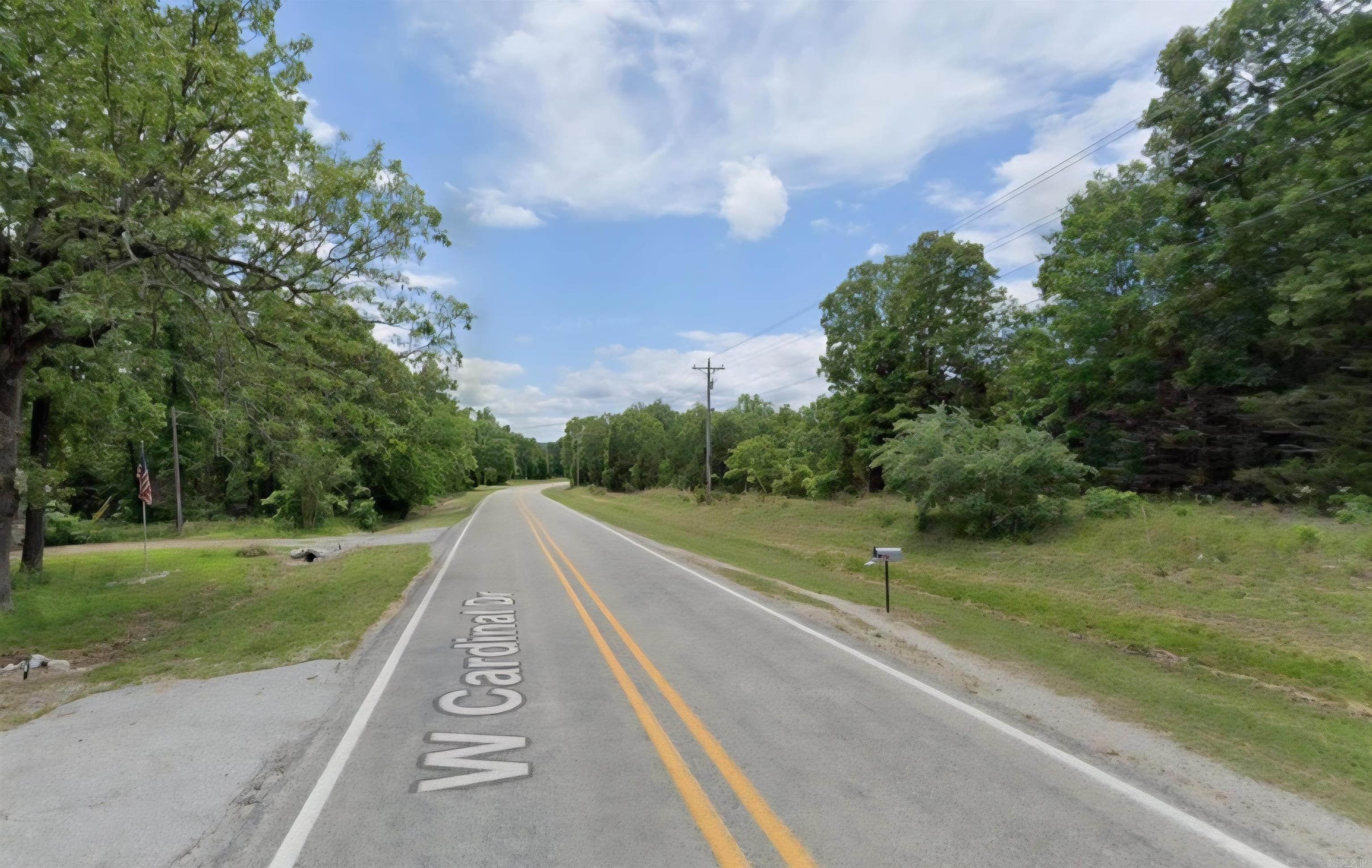 1515 W Cardinal  Horseshoe Bend, AR