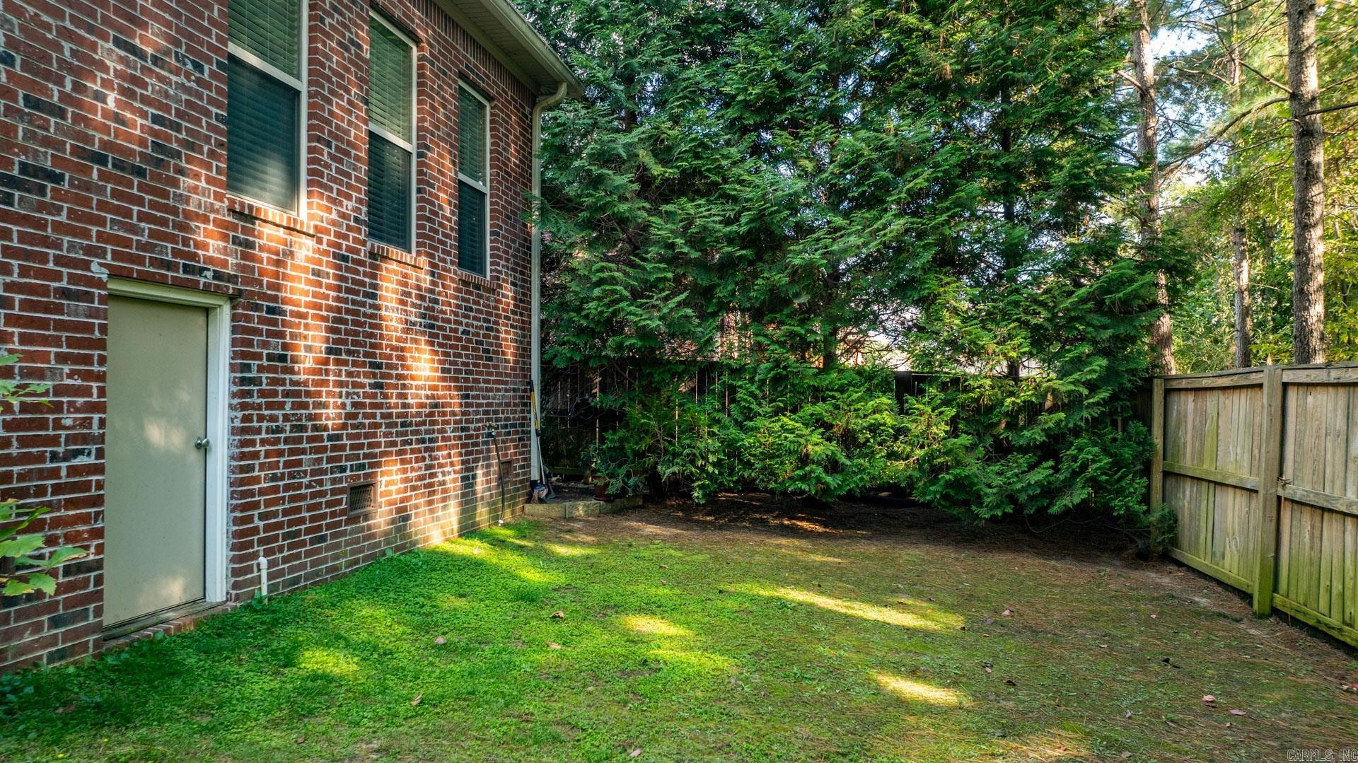 13717 Foxfield  Little Rock, AR