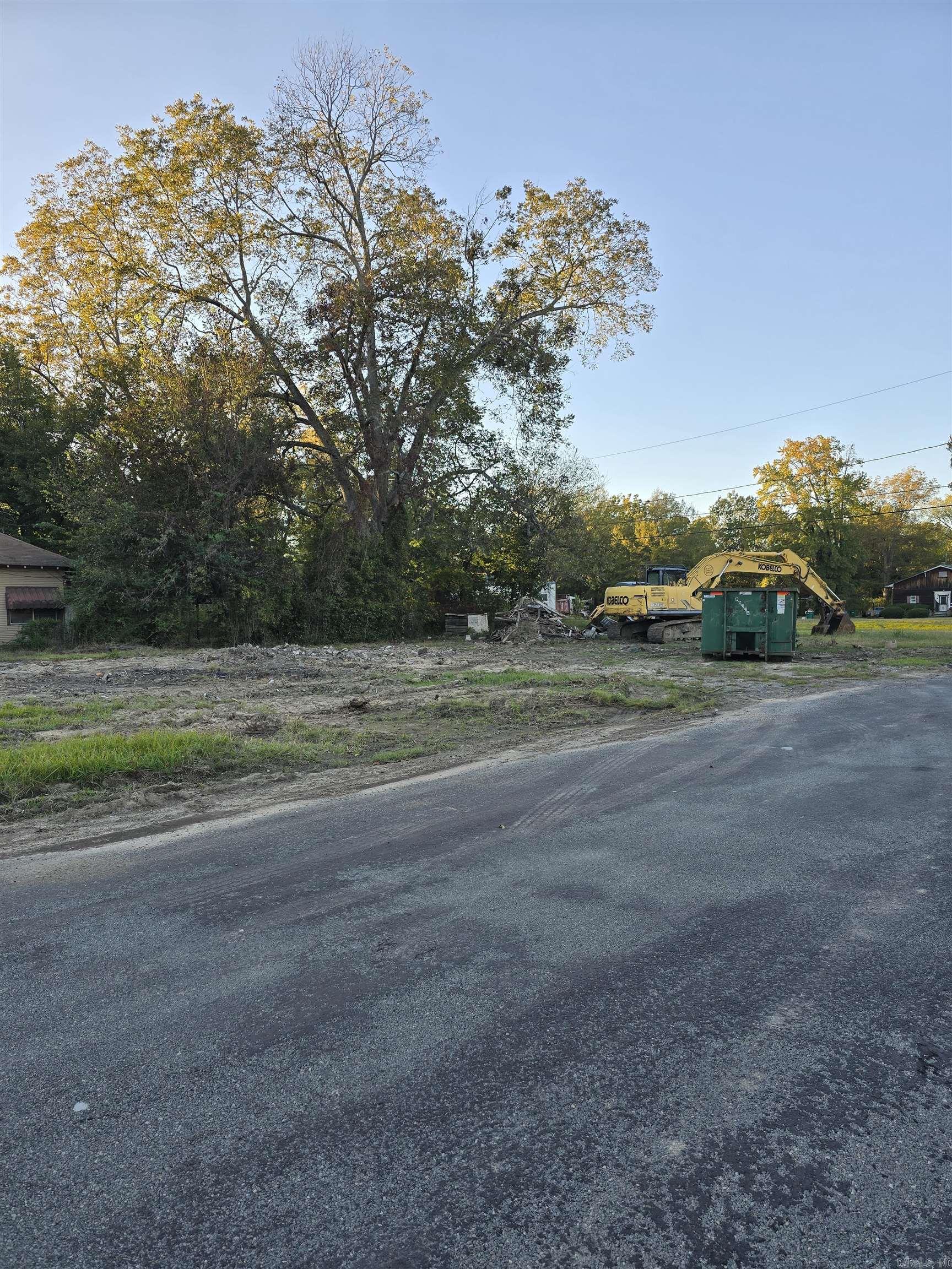 1401 W 16th  Pine Bluff, AR