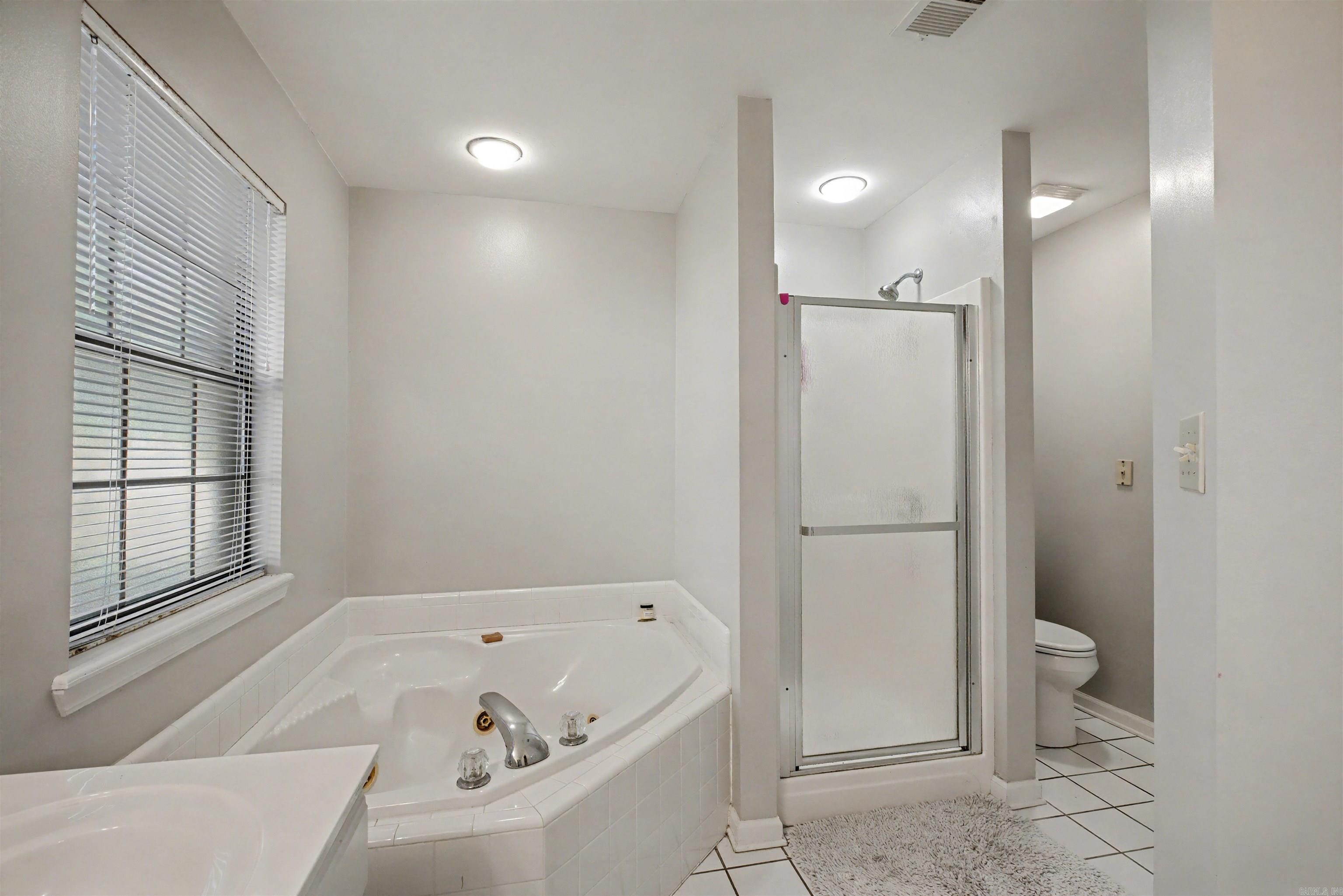 318 Regal Oaks  White Hall, AR