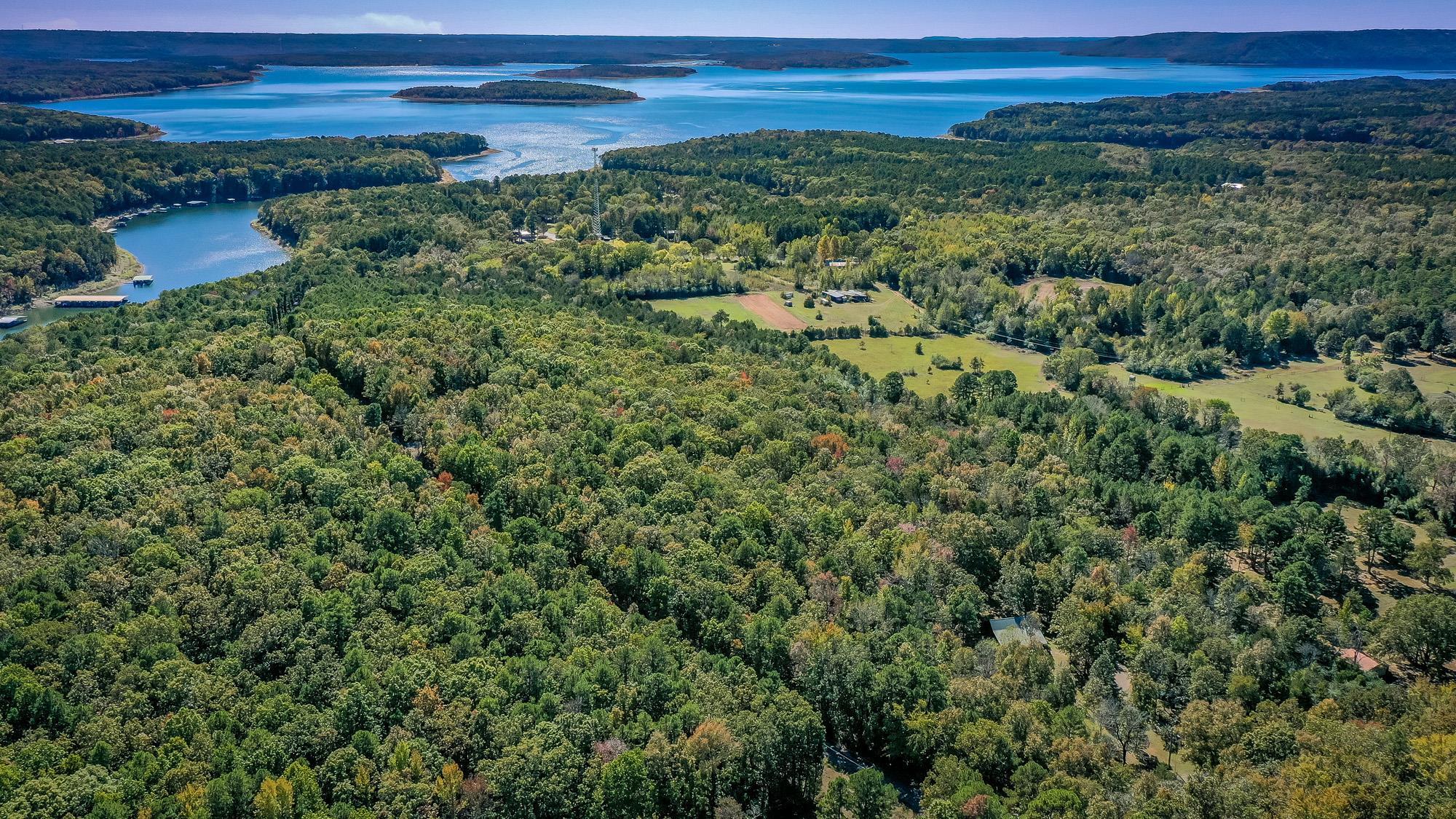 120 Branch Lane  Greers Ferry, AR