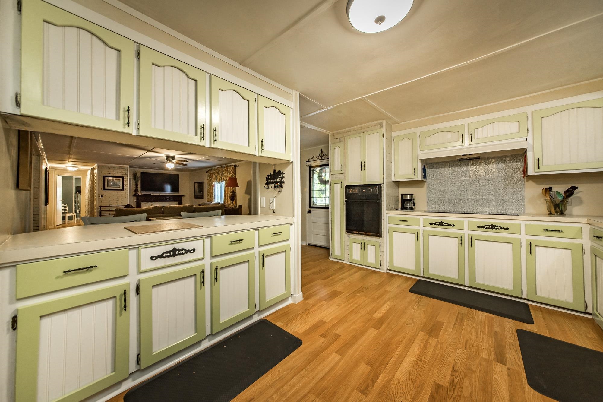 120 Branch Lane  Greers Ferry, AR