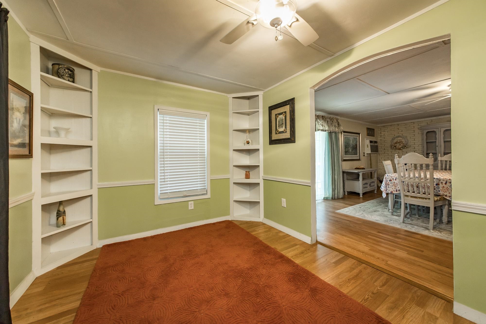 120 Branch Lane  Greers Ferry, AR