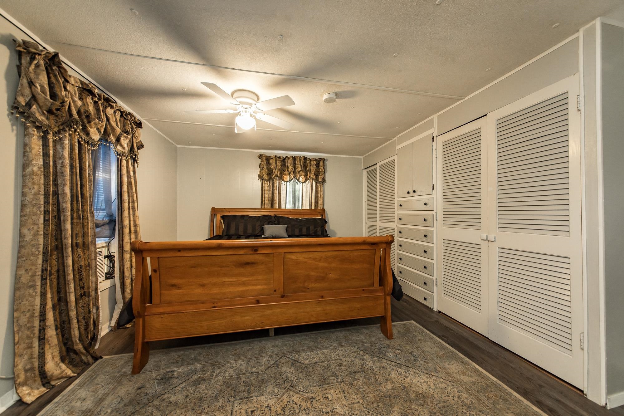 120 Branch Lane  Greers Ferry, AR