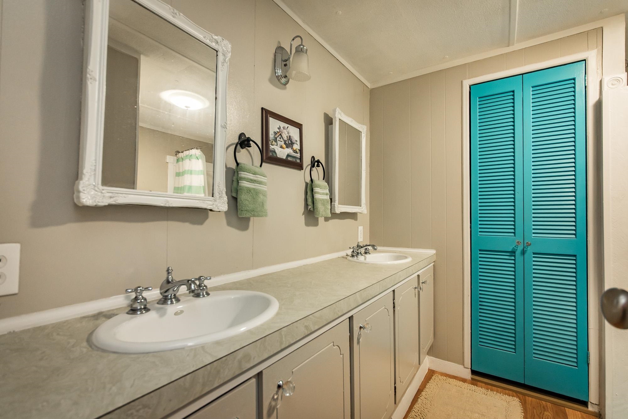 120 Branch Lane  Greers Ferry, AR