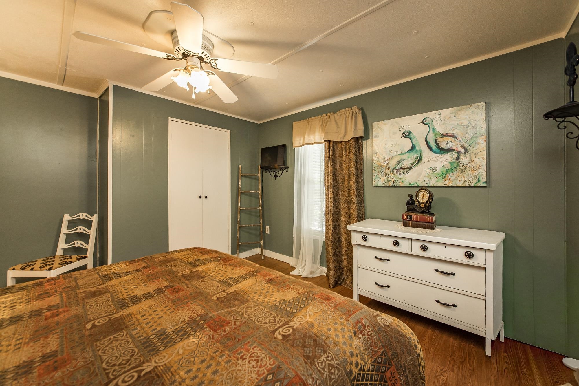 120 Branch Lane  Greers Ferry, AR