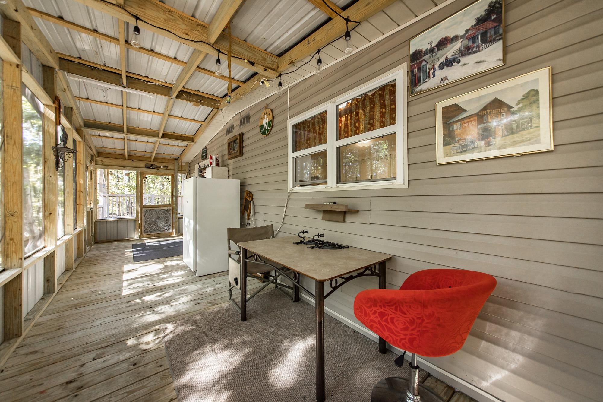 120 Branch Lane  Greers Ferry, AR