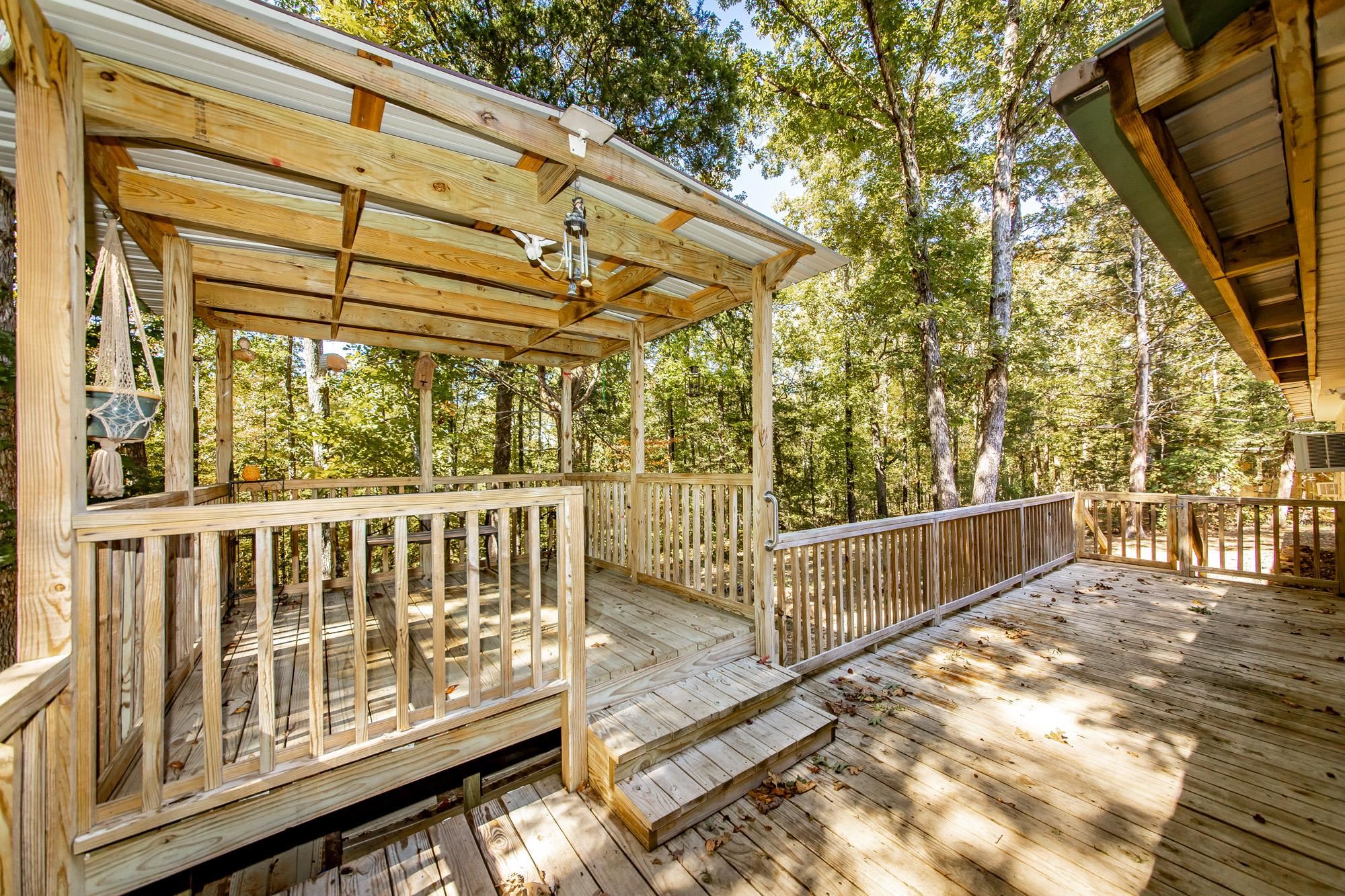 120 Branch Lane  Greers Ferry, AR