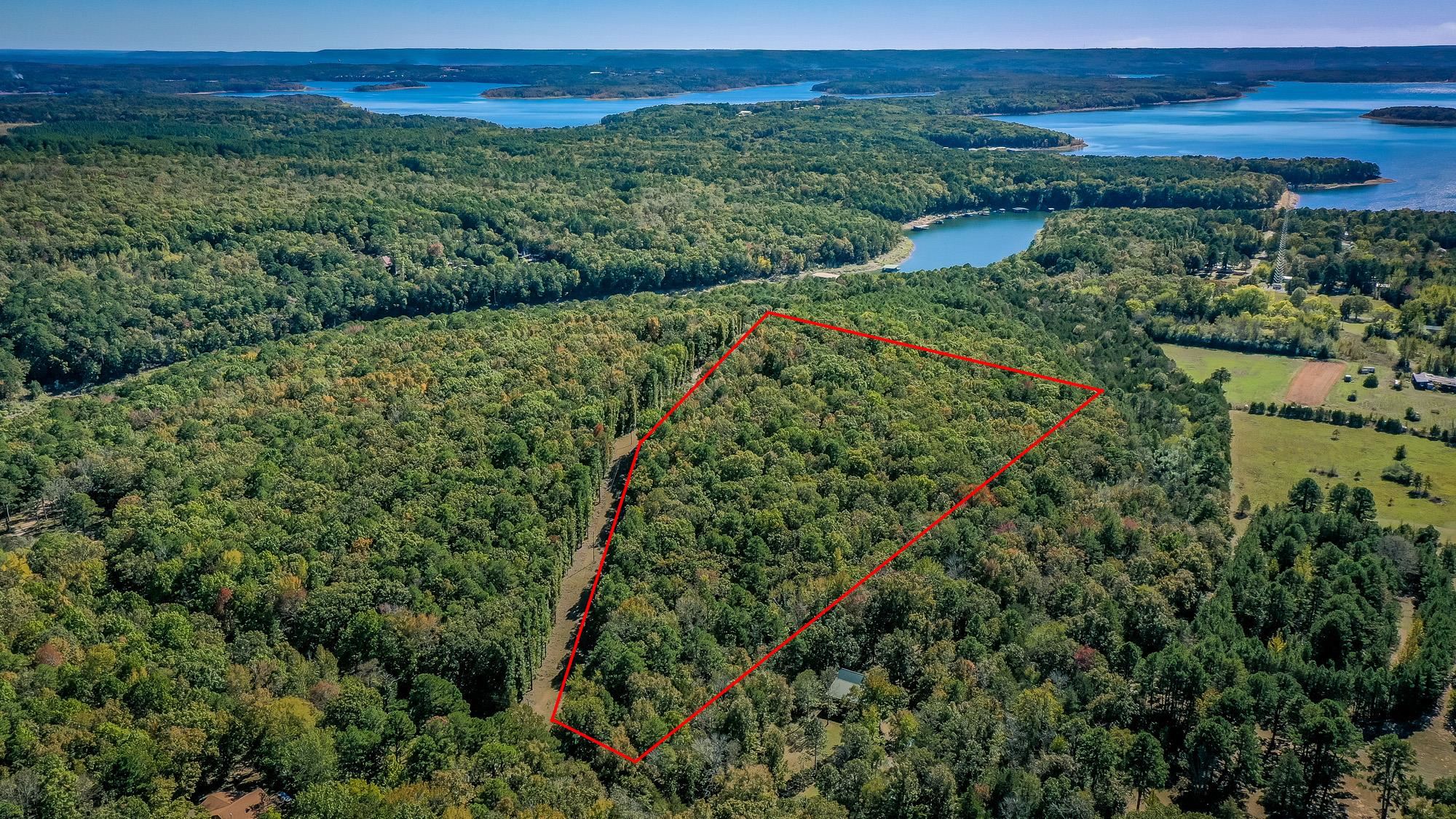 120 Branch Lane  Greers Ferry, AR