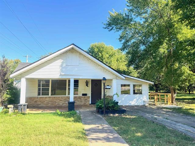 312  Alston  Ozark, AR