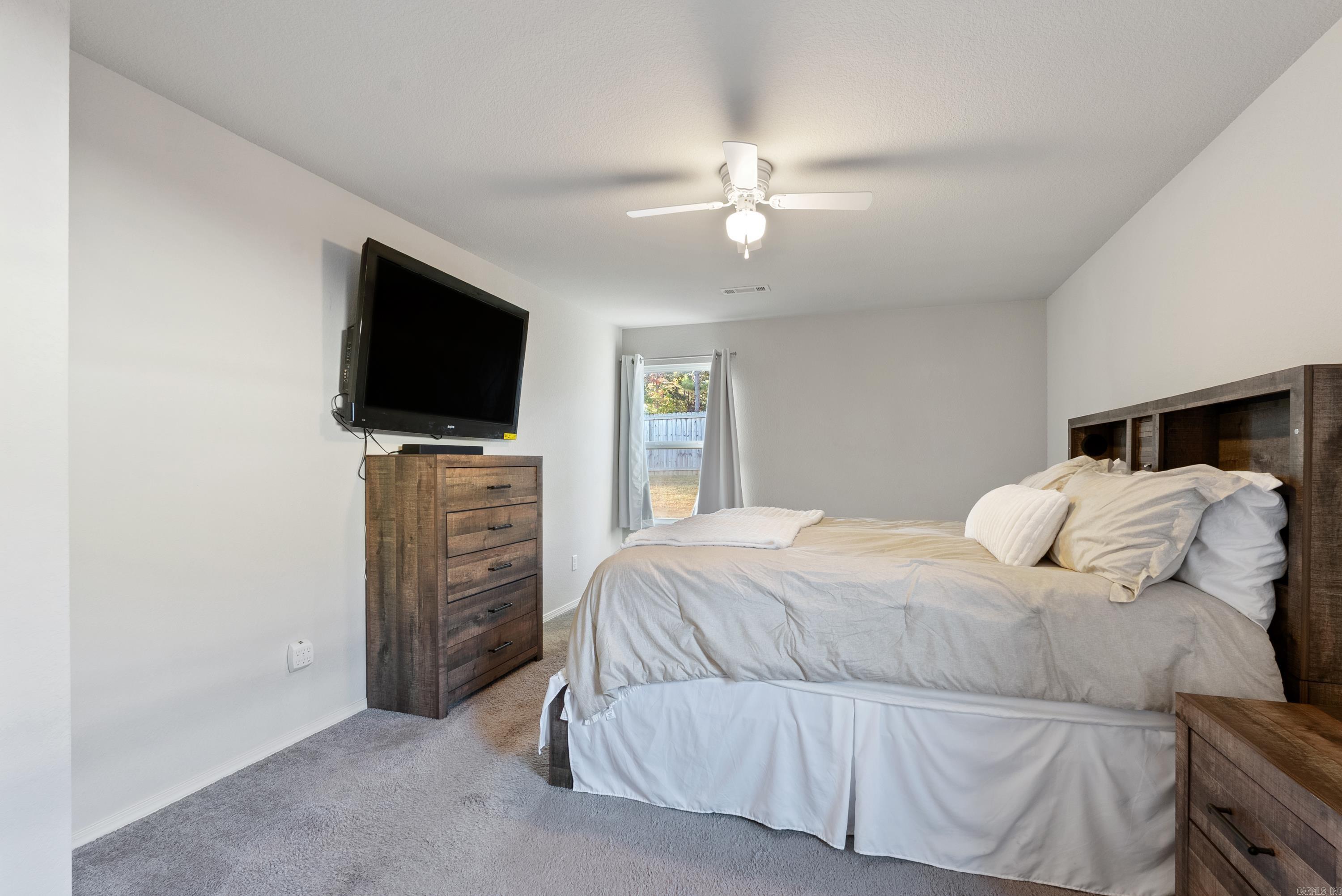 7009 Woodsgate Cove Alexander, AR 72002