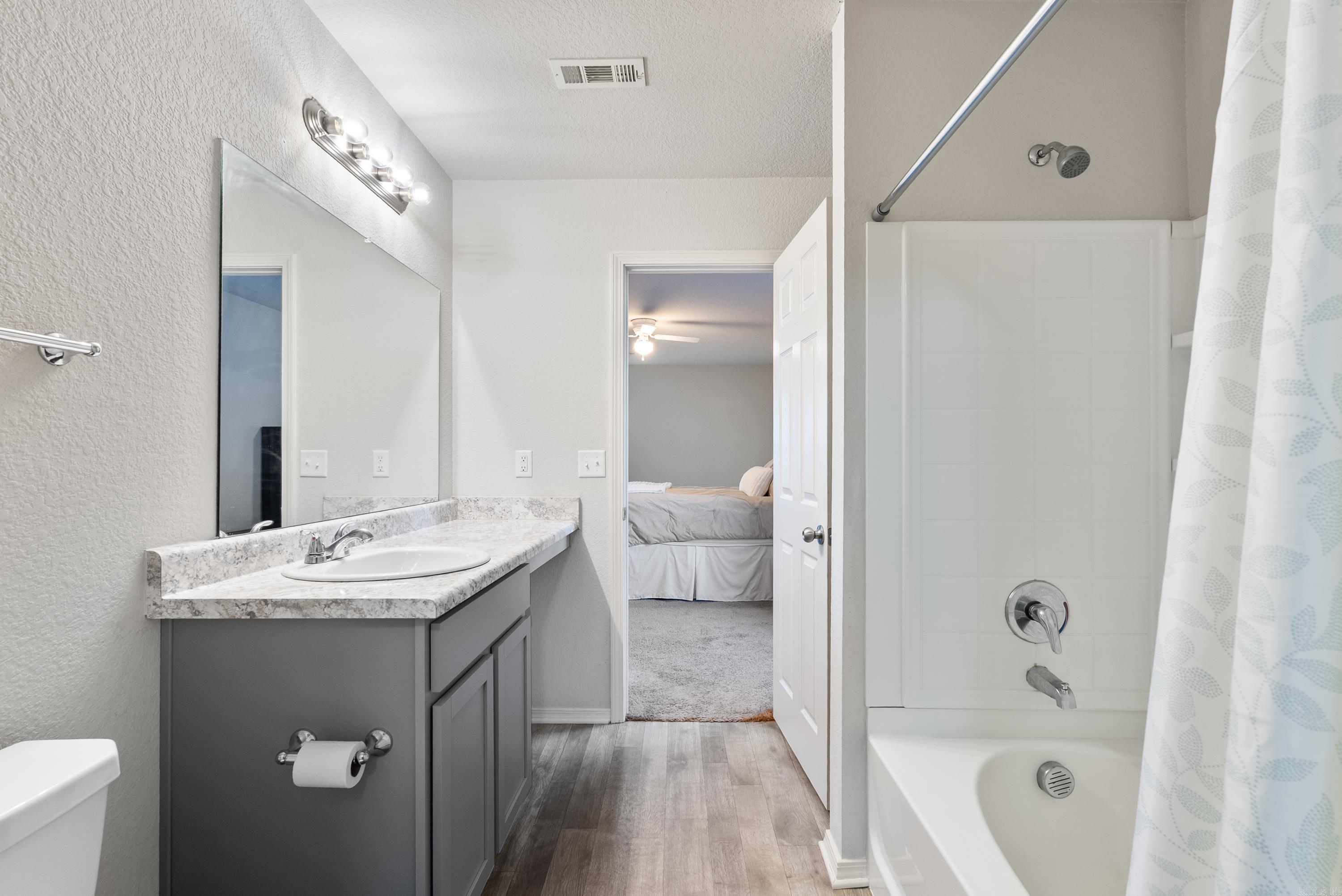 7009 Woodsgate Cove Alexander, AR 72002