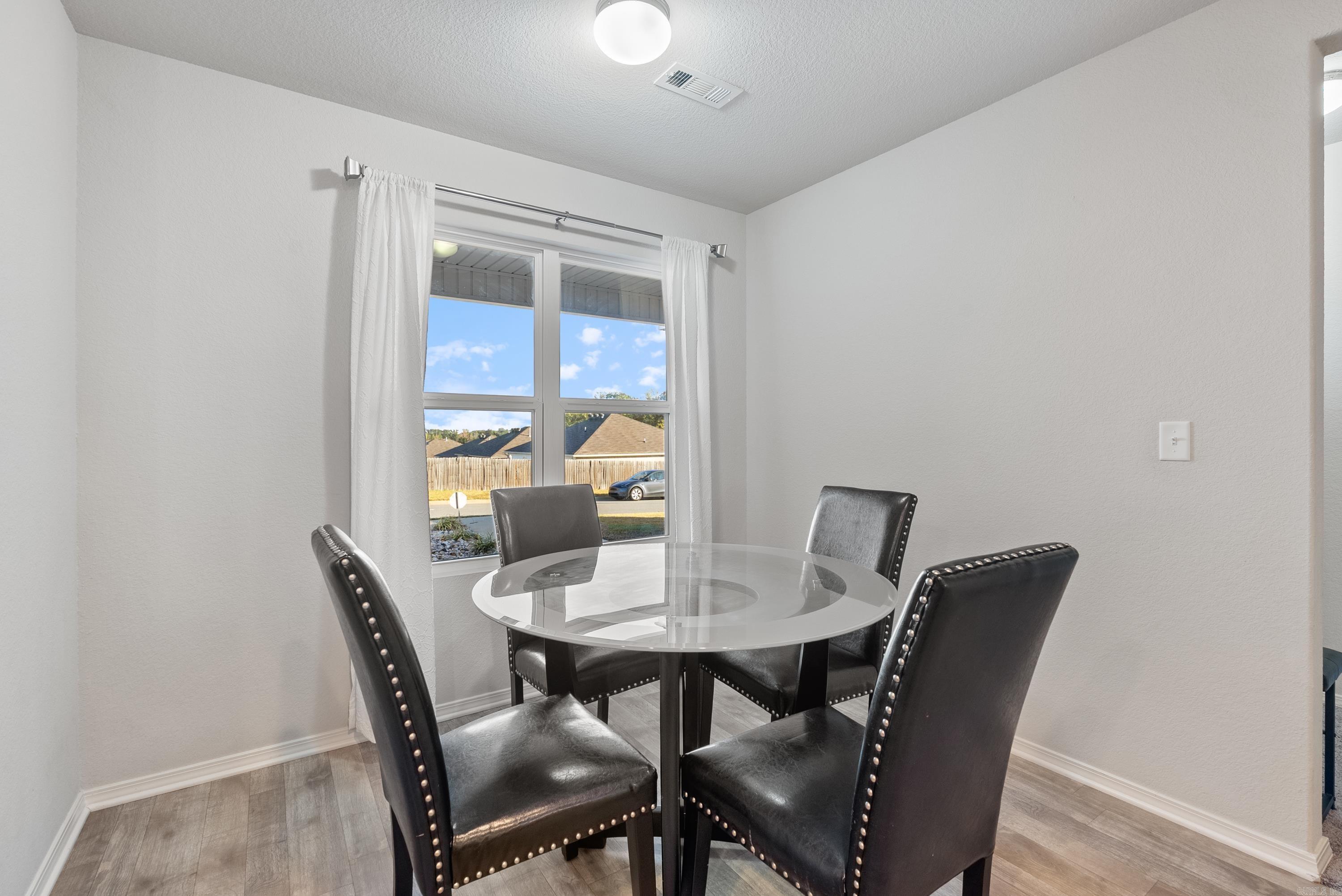 7009 Woodsgate Cove Alexander, AR 72002