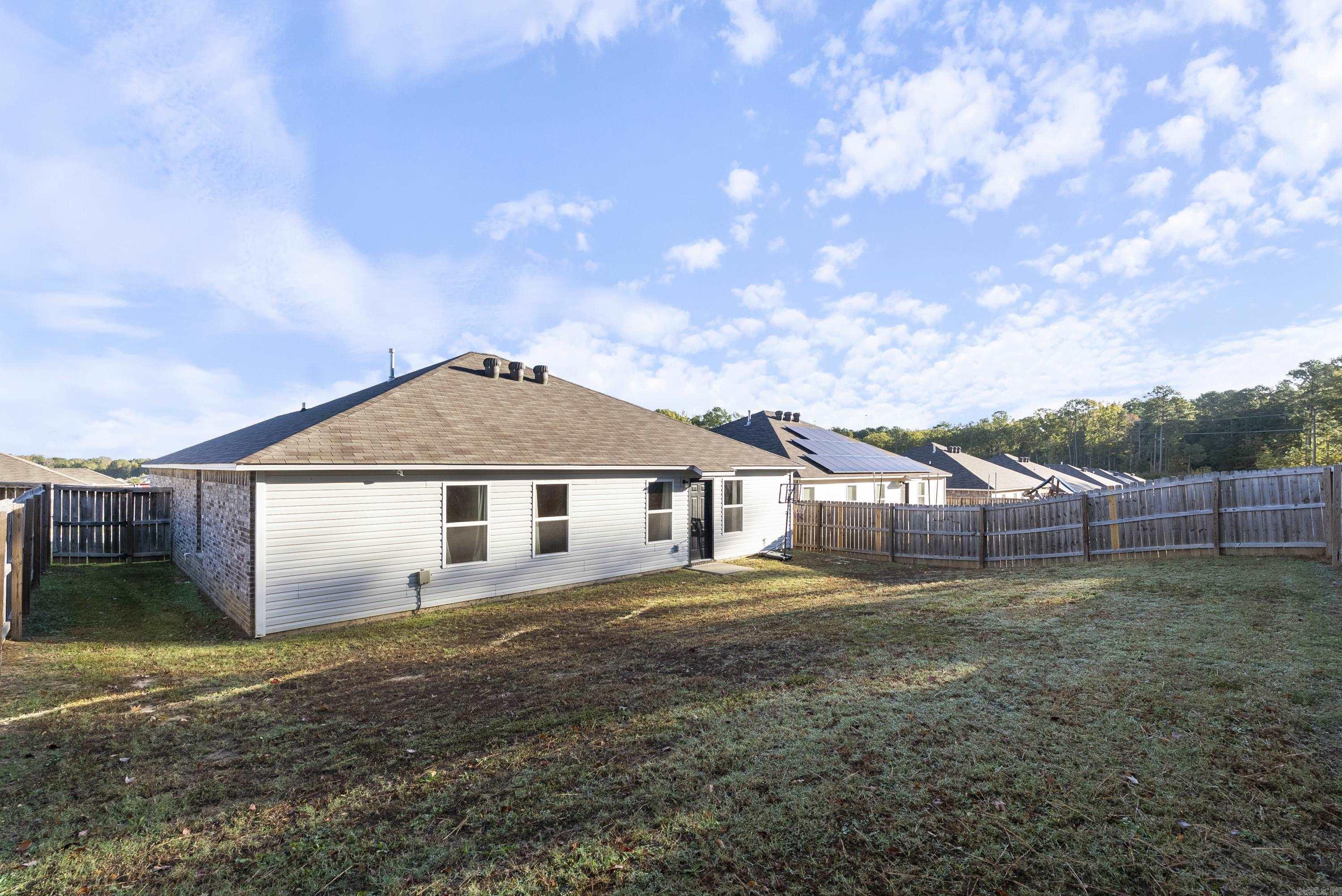 7009 Woodsgate Cove Alexander, AR 72002