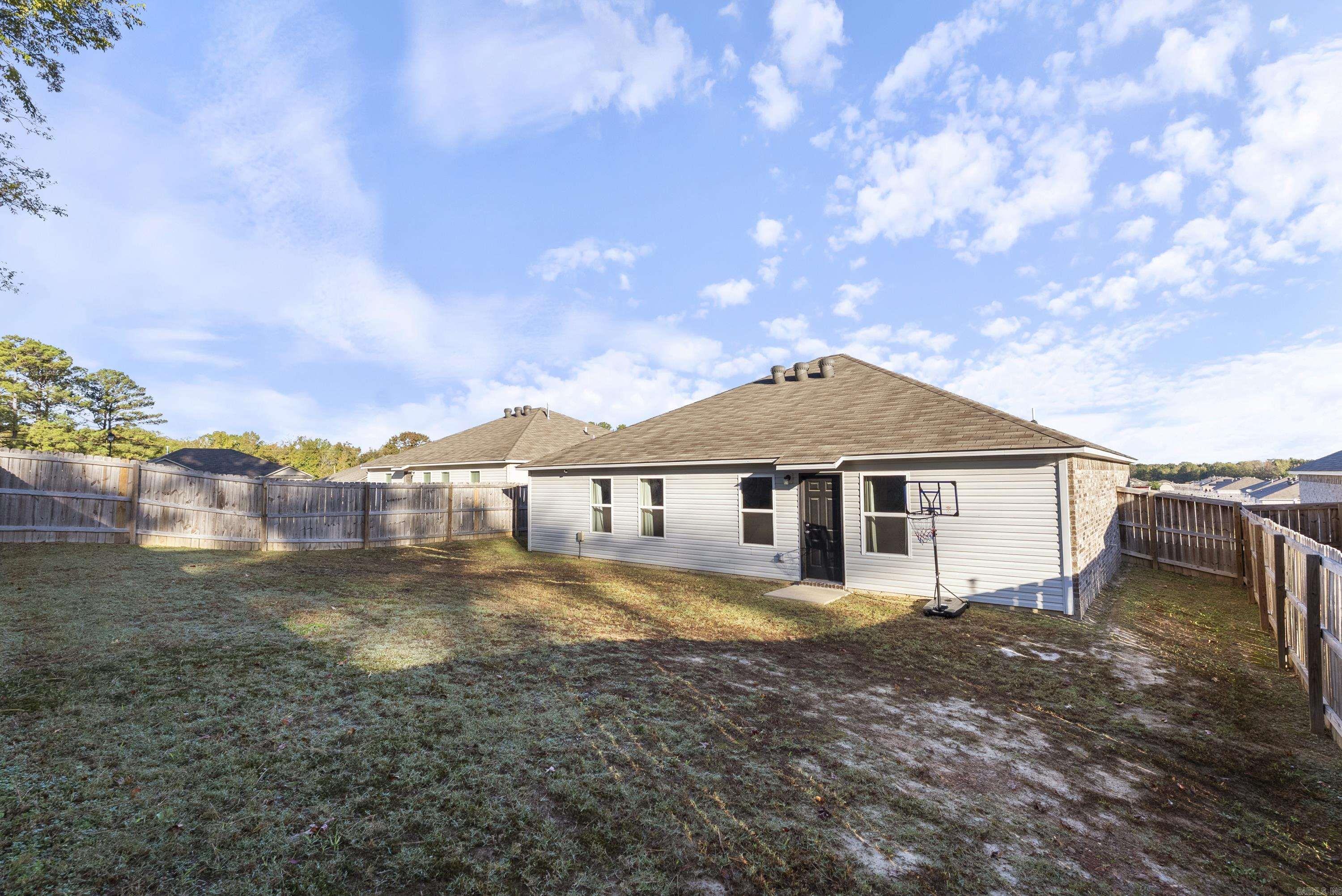 7009 Woodsgate Cove Alexander, AR 72002