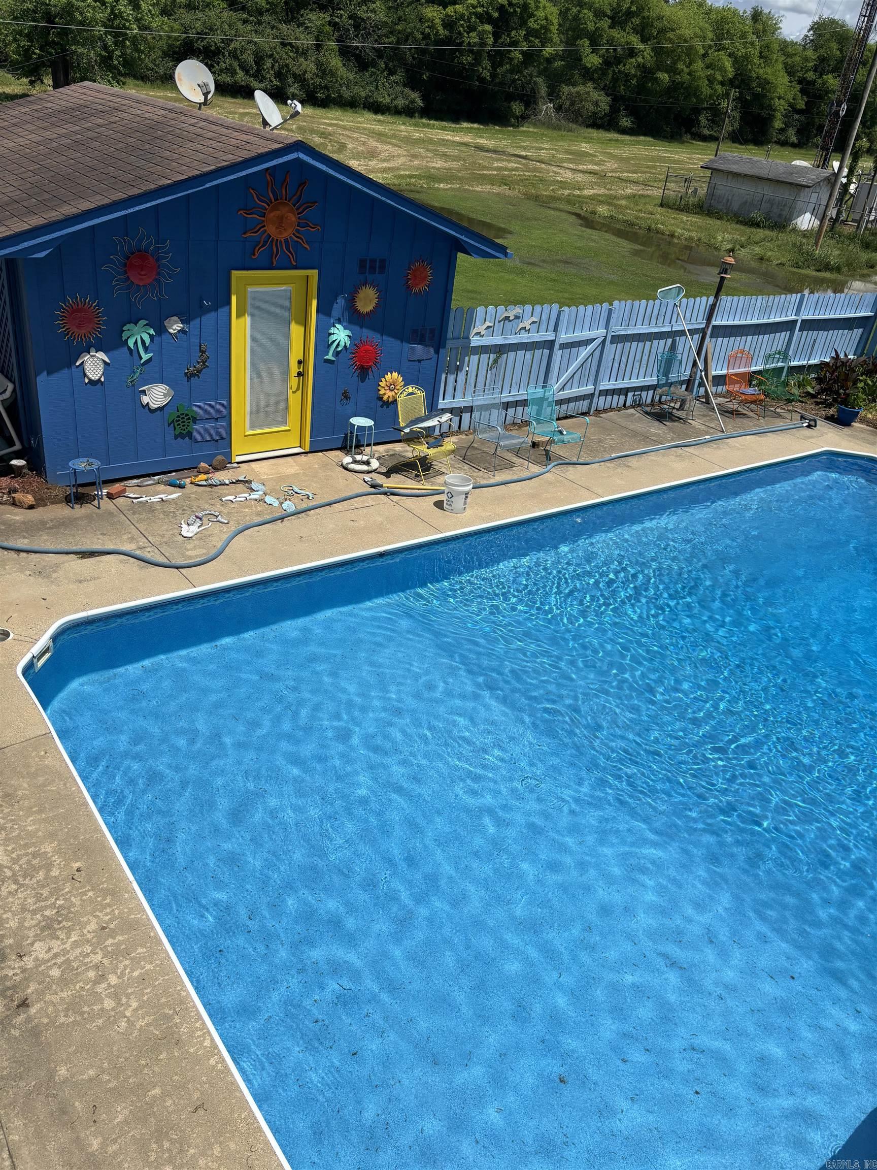 1701 S Washington  Murfreesboro, AR