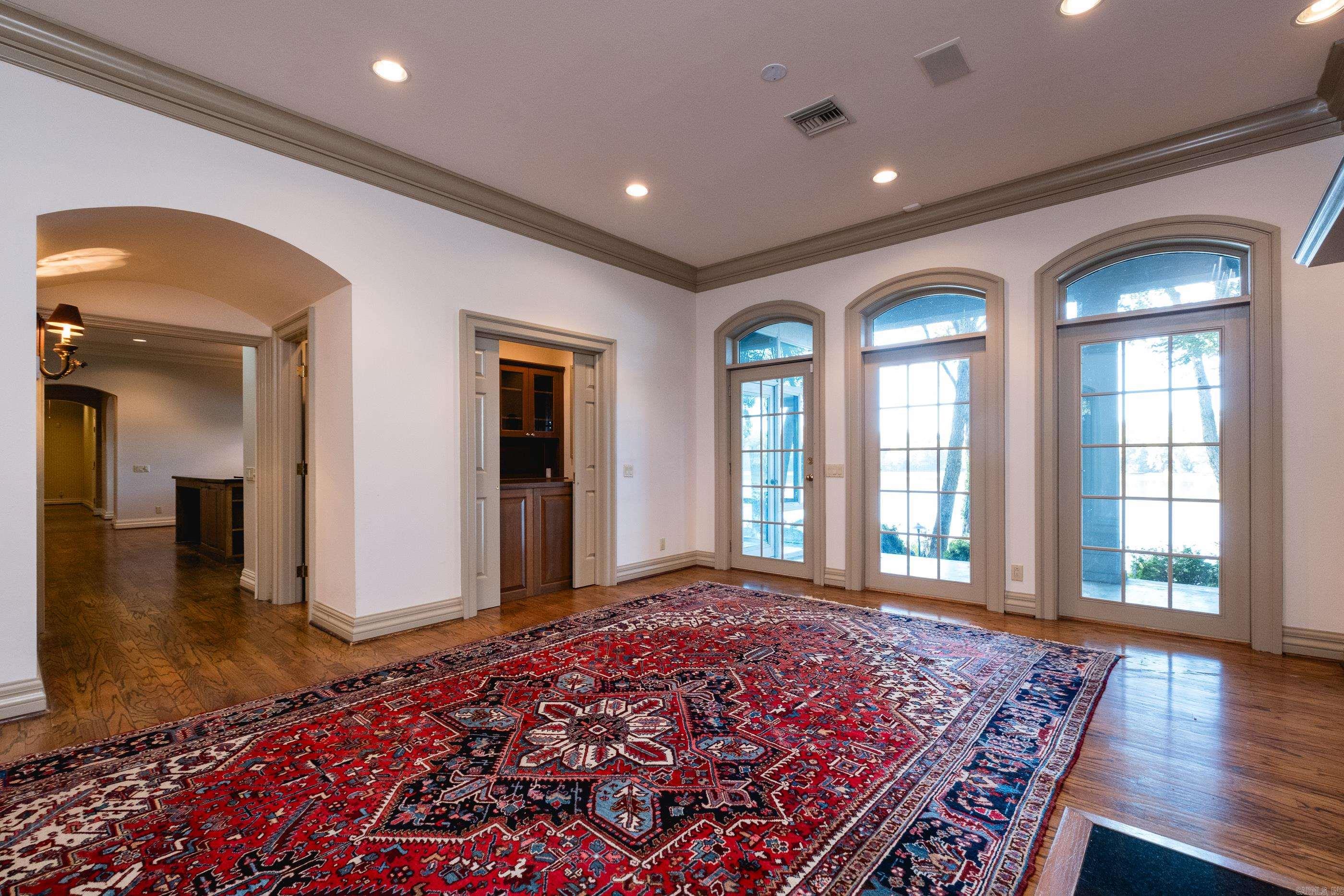 32 Riverwood Cove  Maumelle, AR