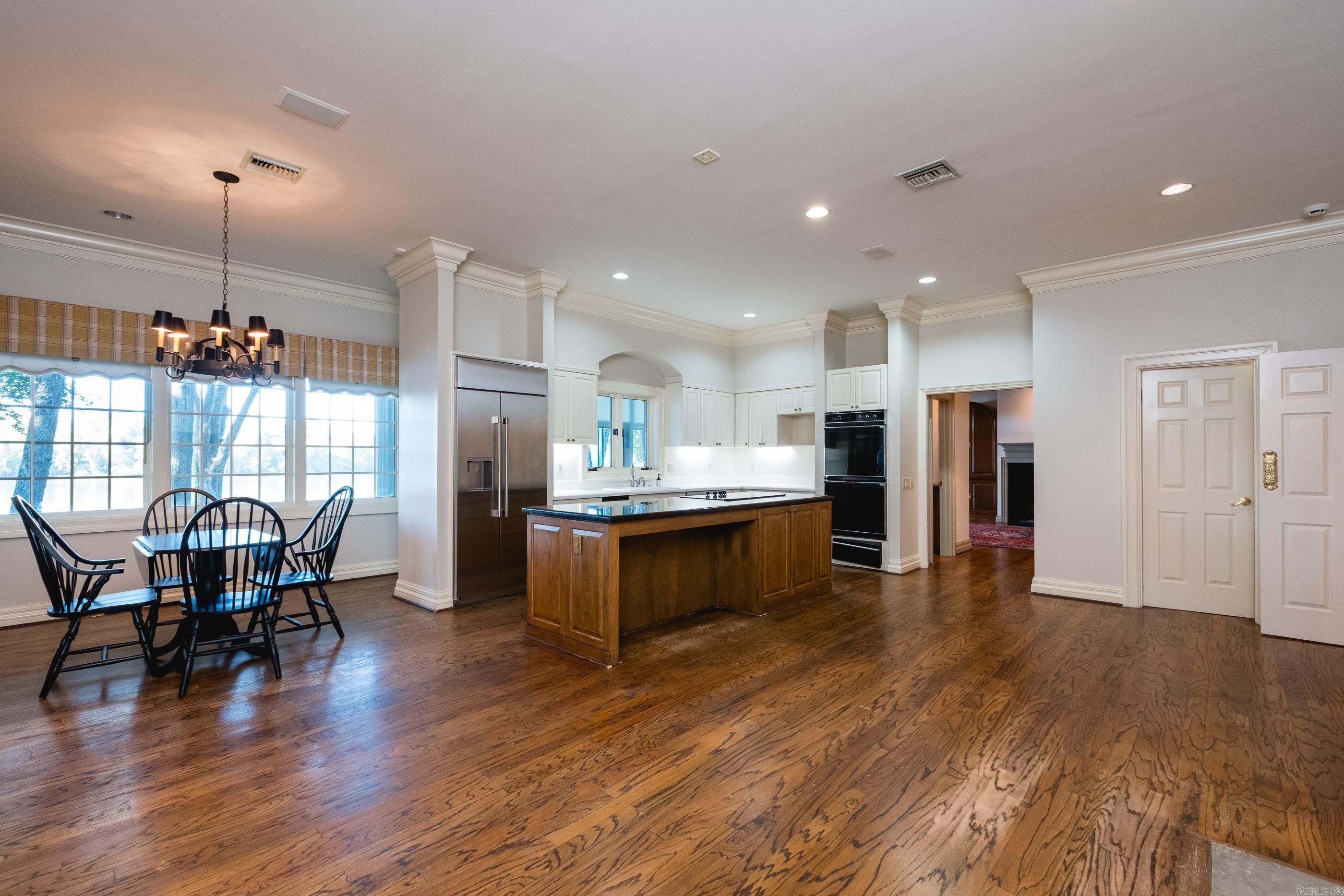 32 Riverwood Cove  Maumelle, AR