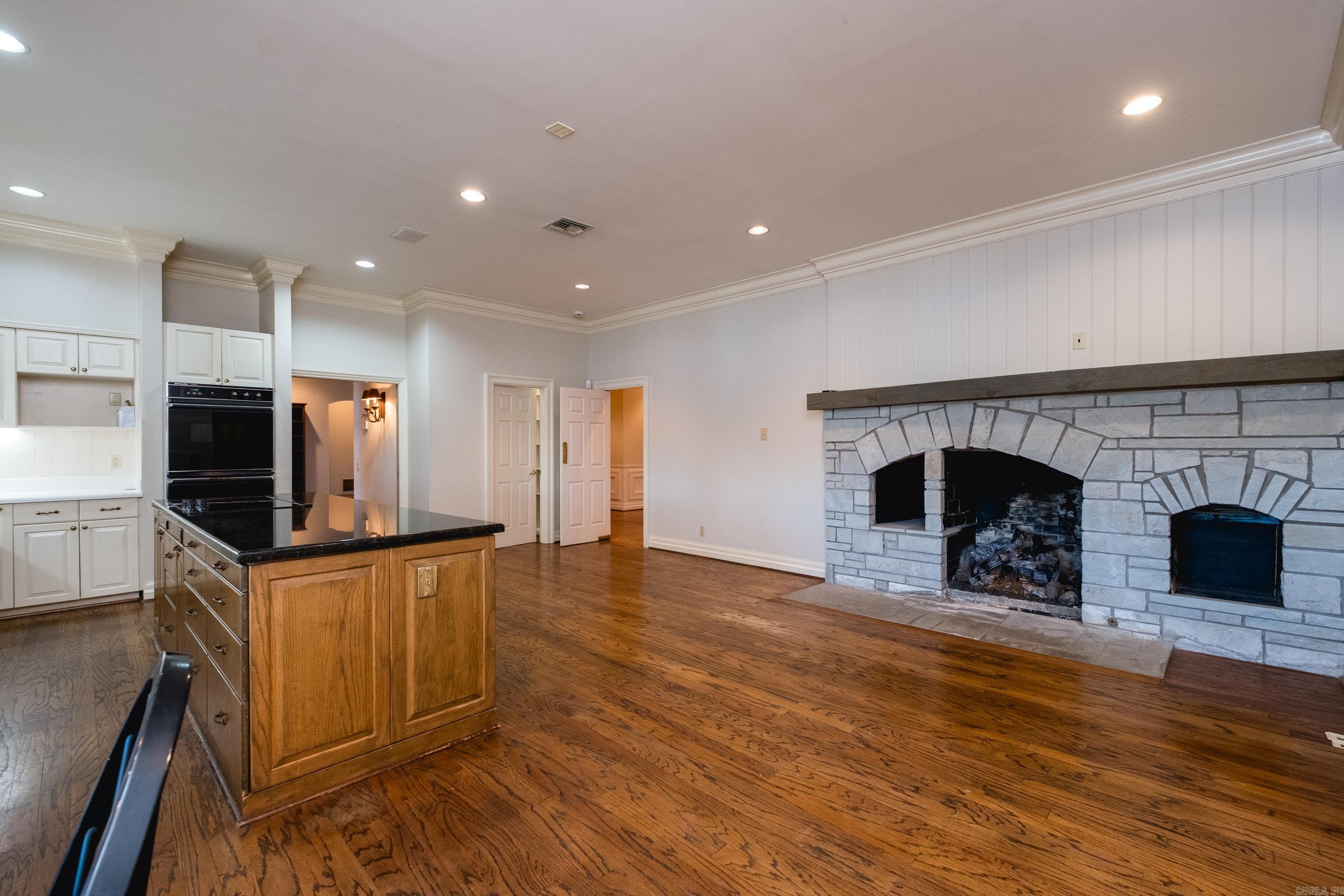 32 Riverwood Cove  Maumelle, AR