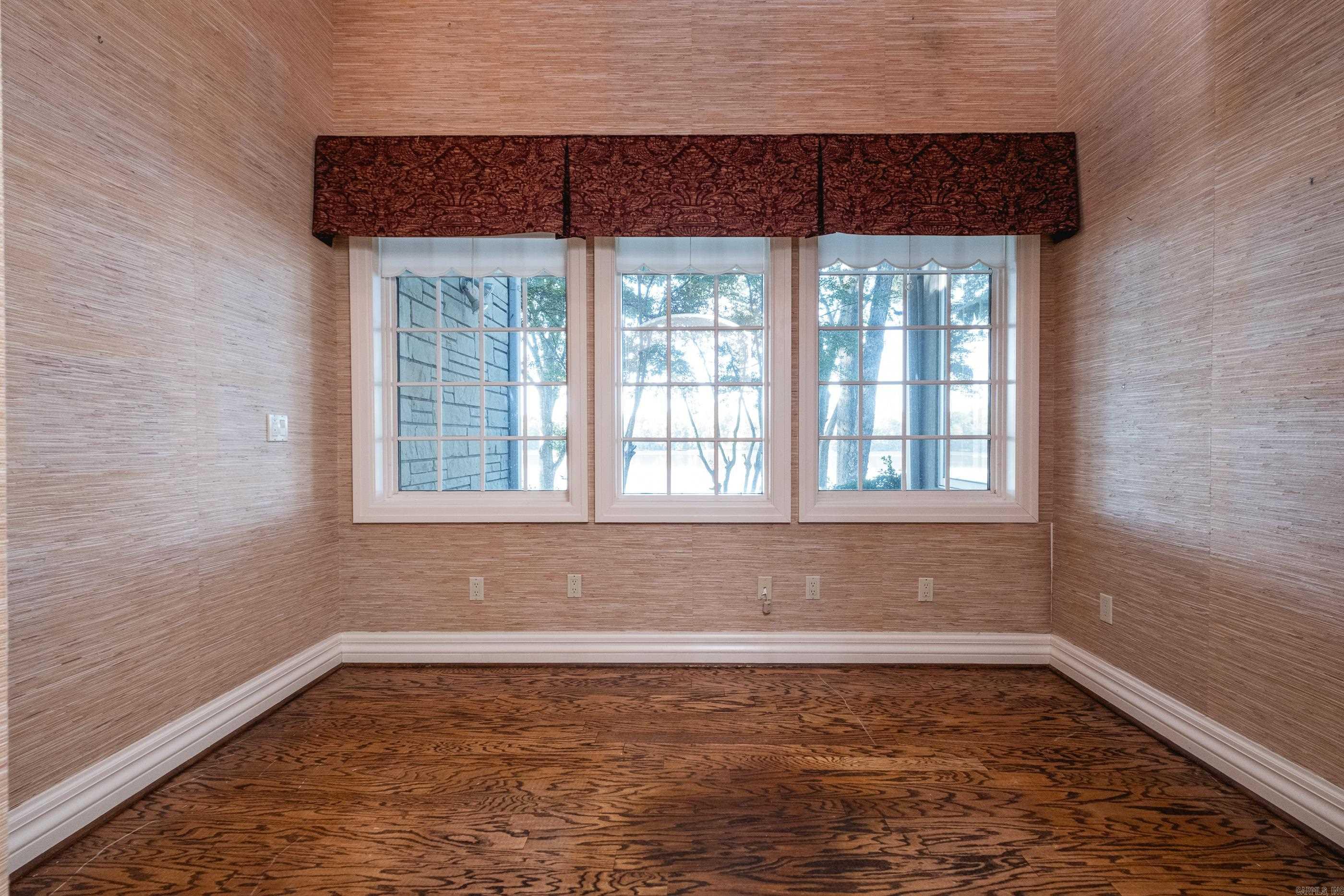 32 Riverwood Cove  Maumelle, AR