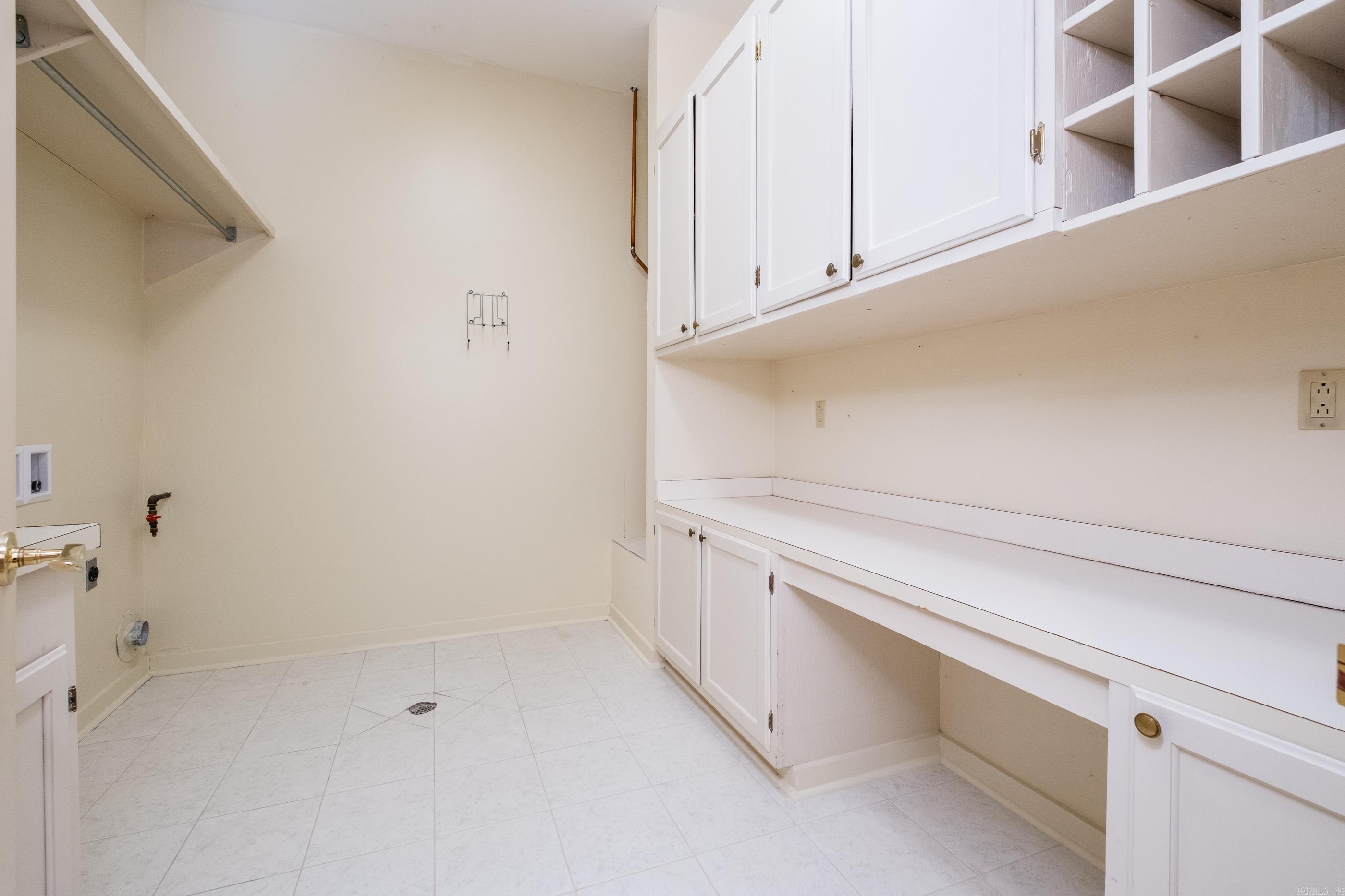 32 Riverwood Cove  Maumelle, AR