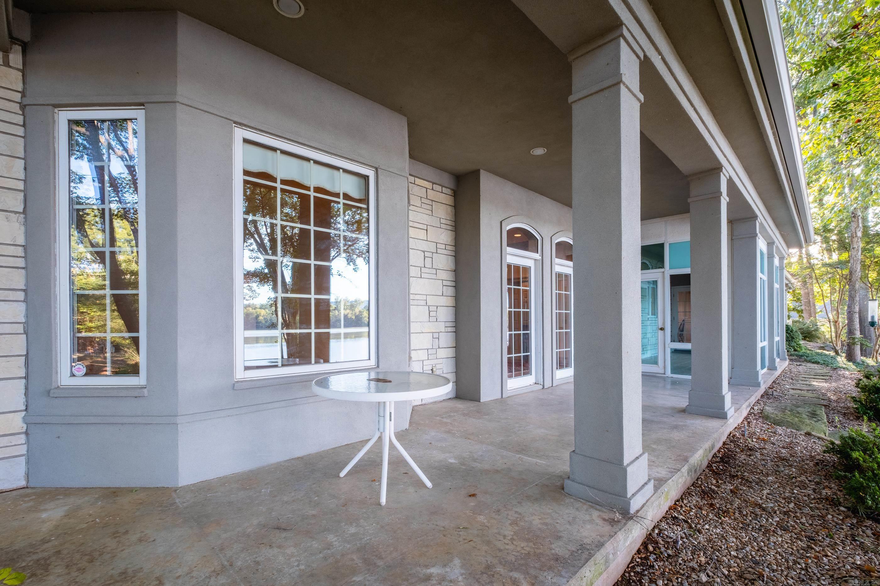 32 Riverwood Cove  Maumelle, AR