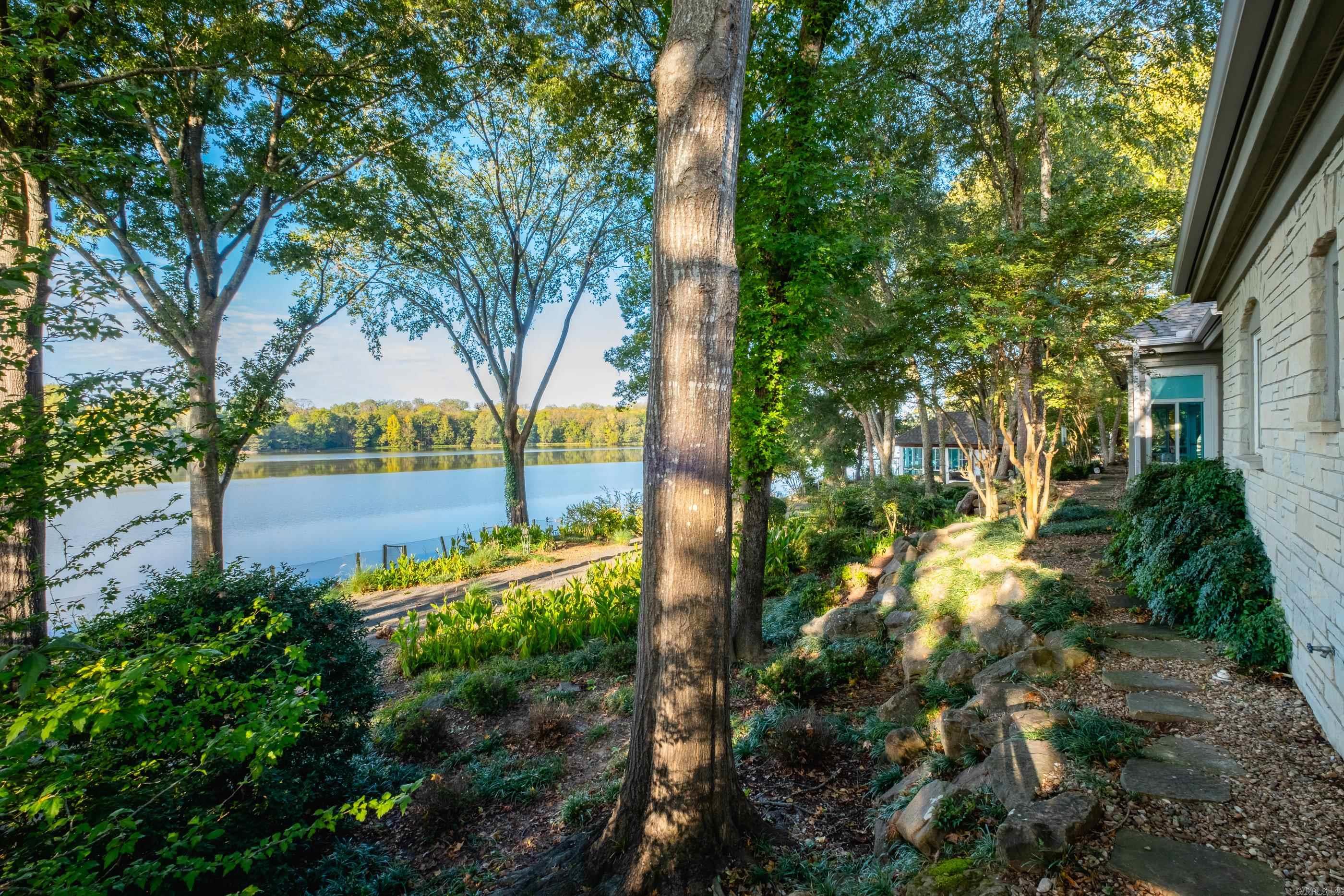 32 Riverwood Cove  Maumelle, AR