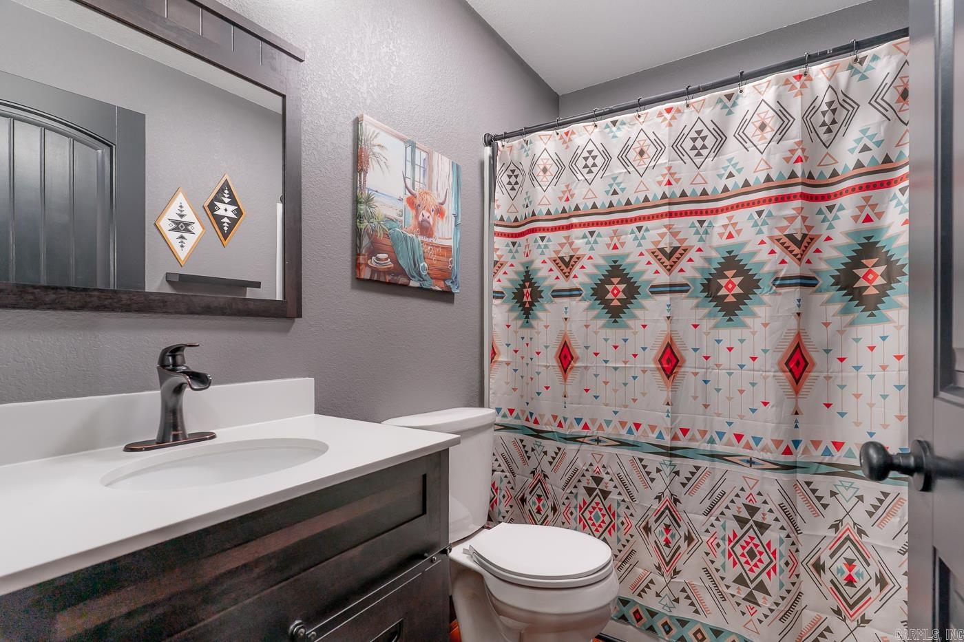 3948 N County Road 17  Leachville, AR