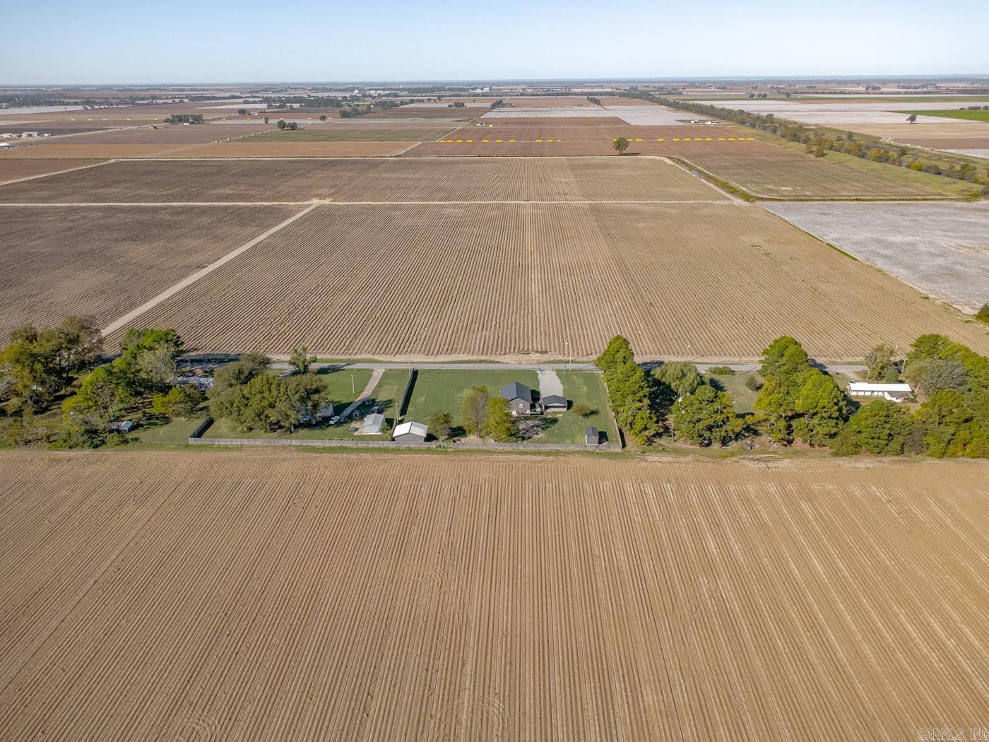 3948 N County Road 17  Leachville, AR