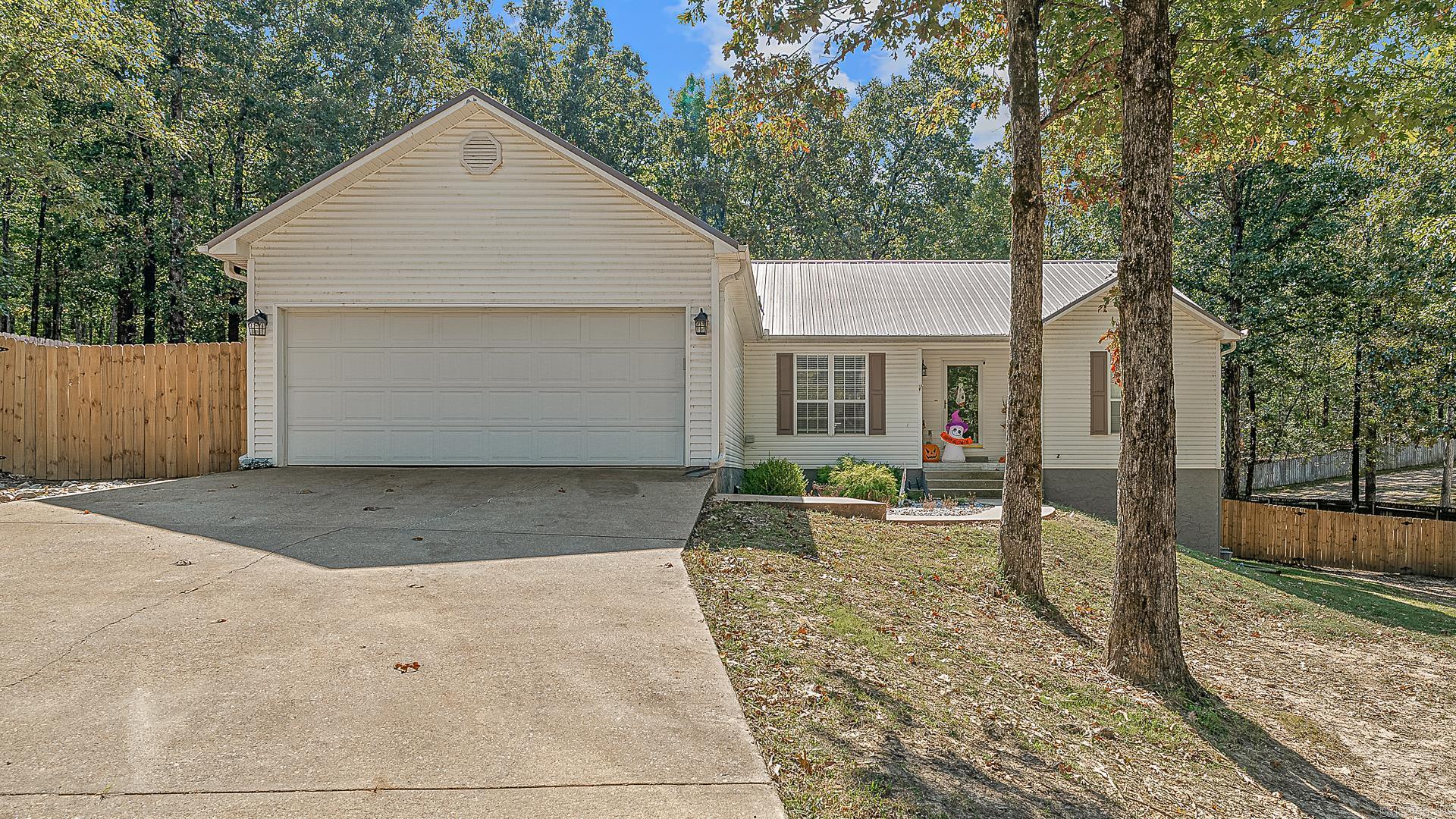 112 County Road 463