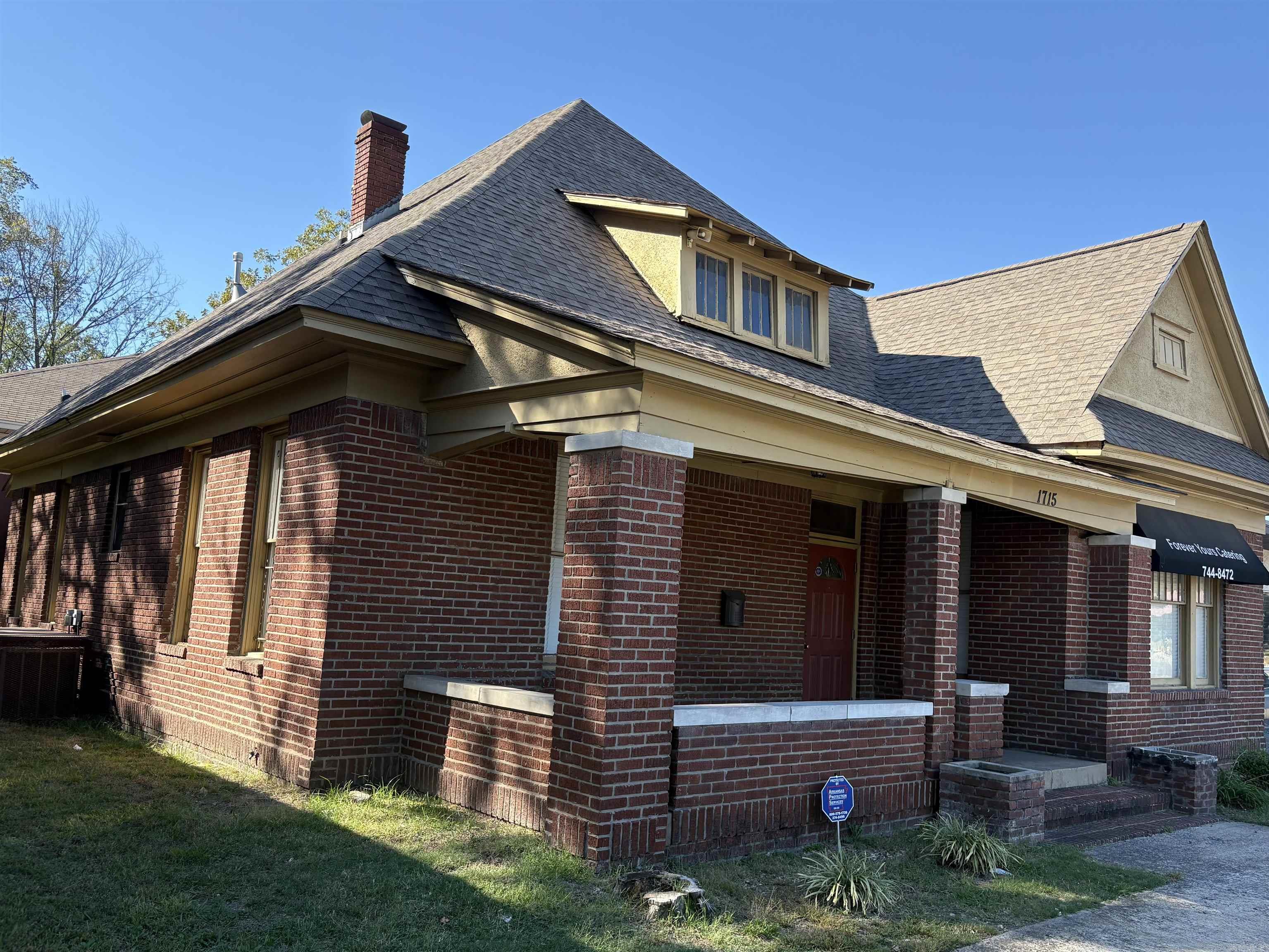 1715 MAIN  North Little Rock, AR