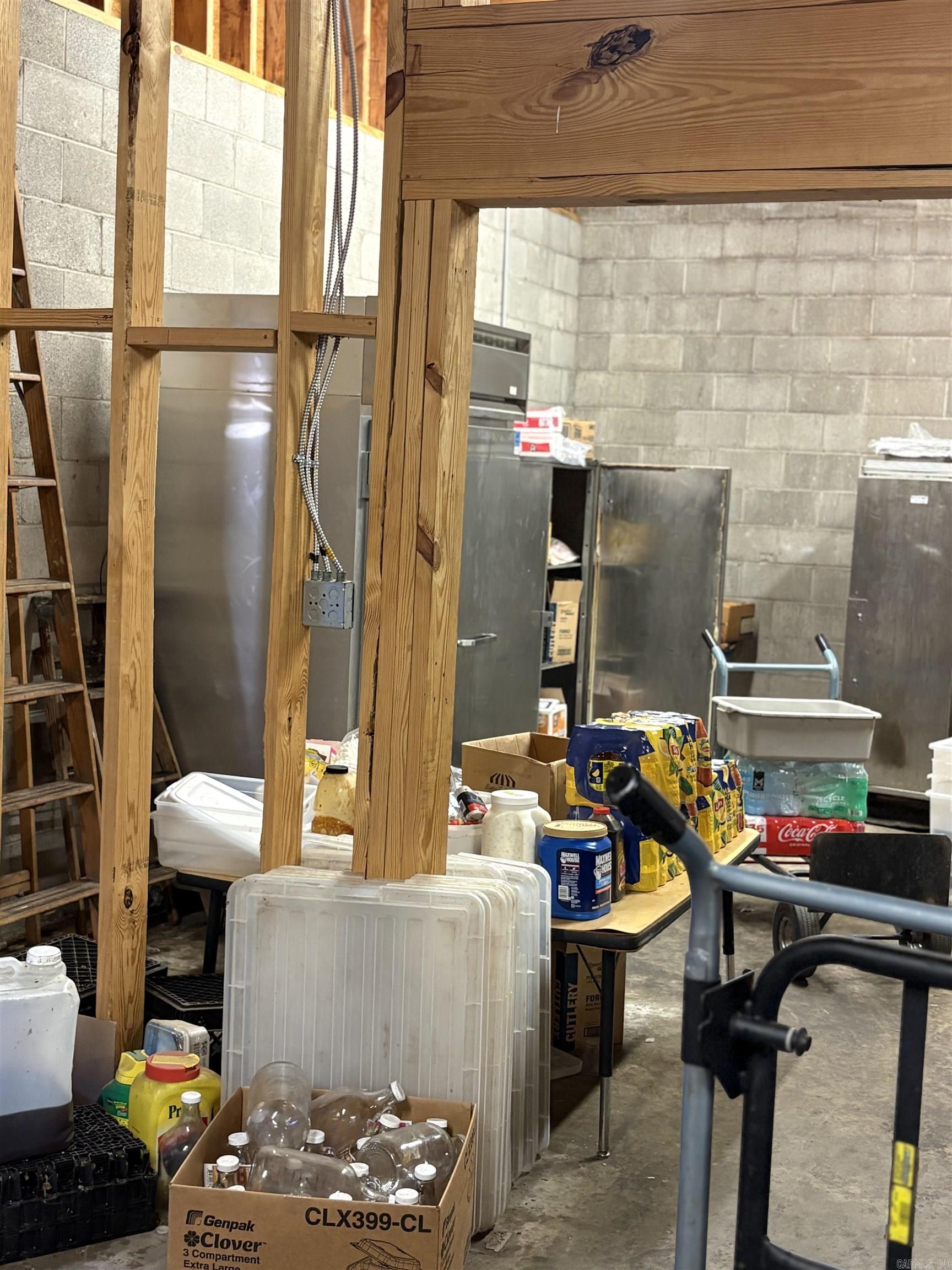 1715 MAIN  North Little Rock, AR