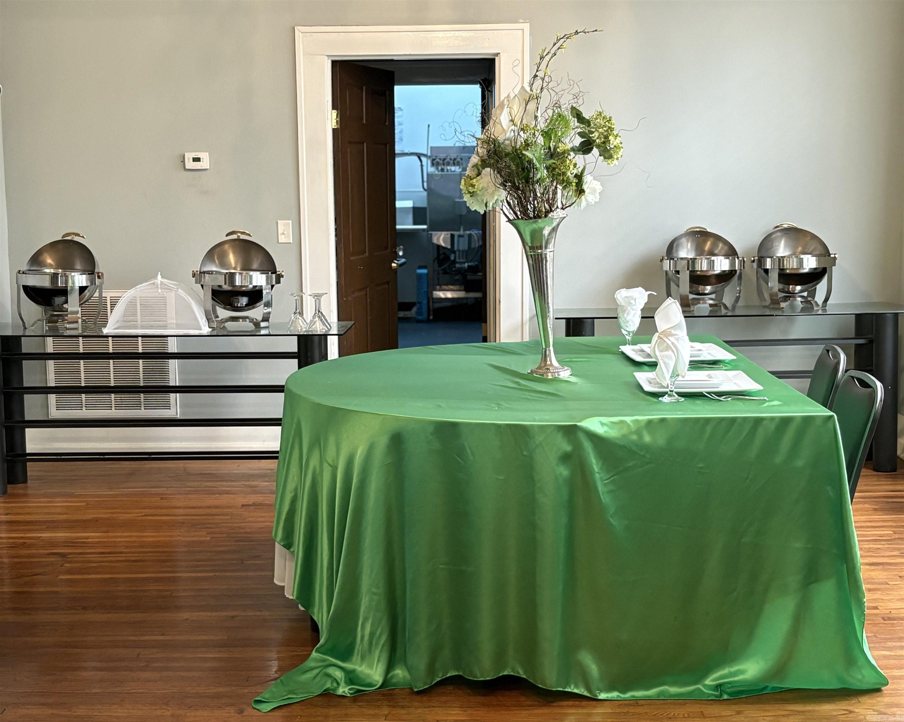 1715 MAIN  North Little Rock, AR