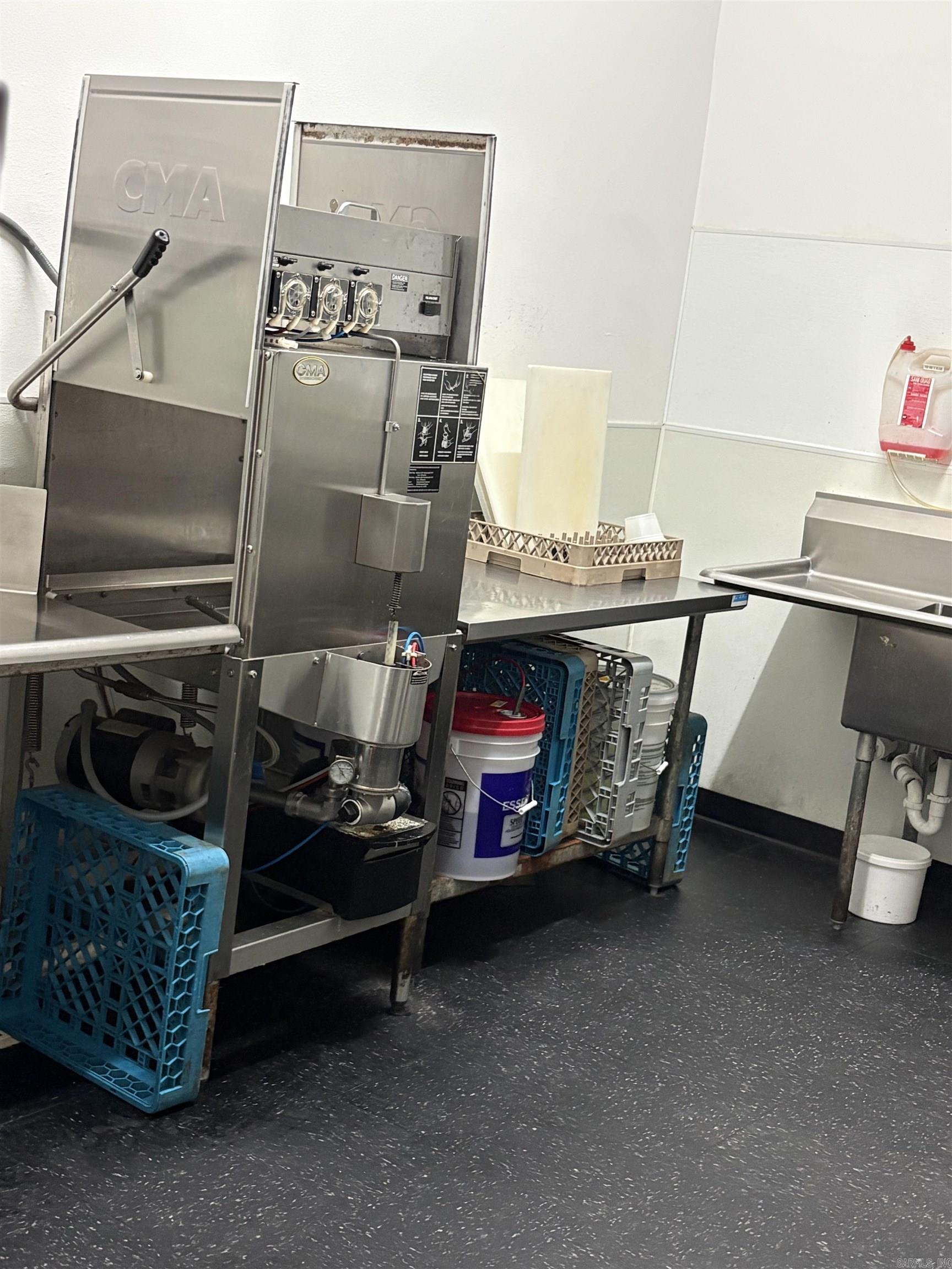 1715 MAIN  North Little Rock, AR