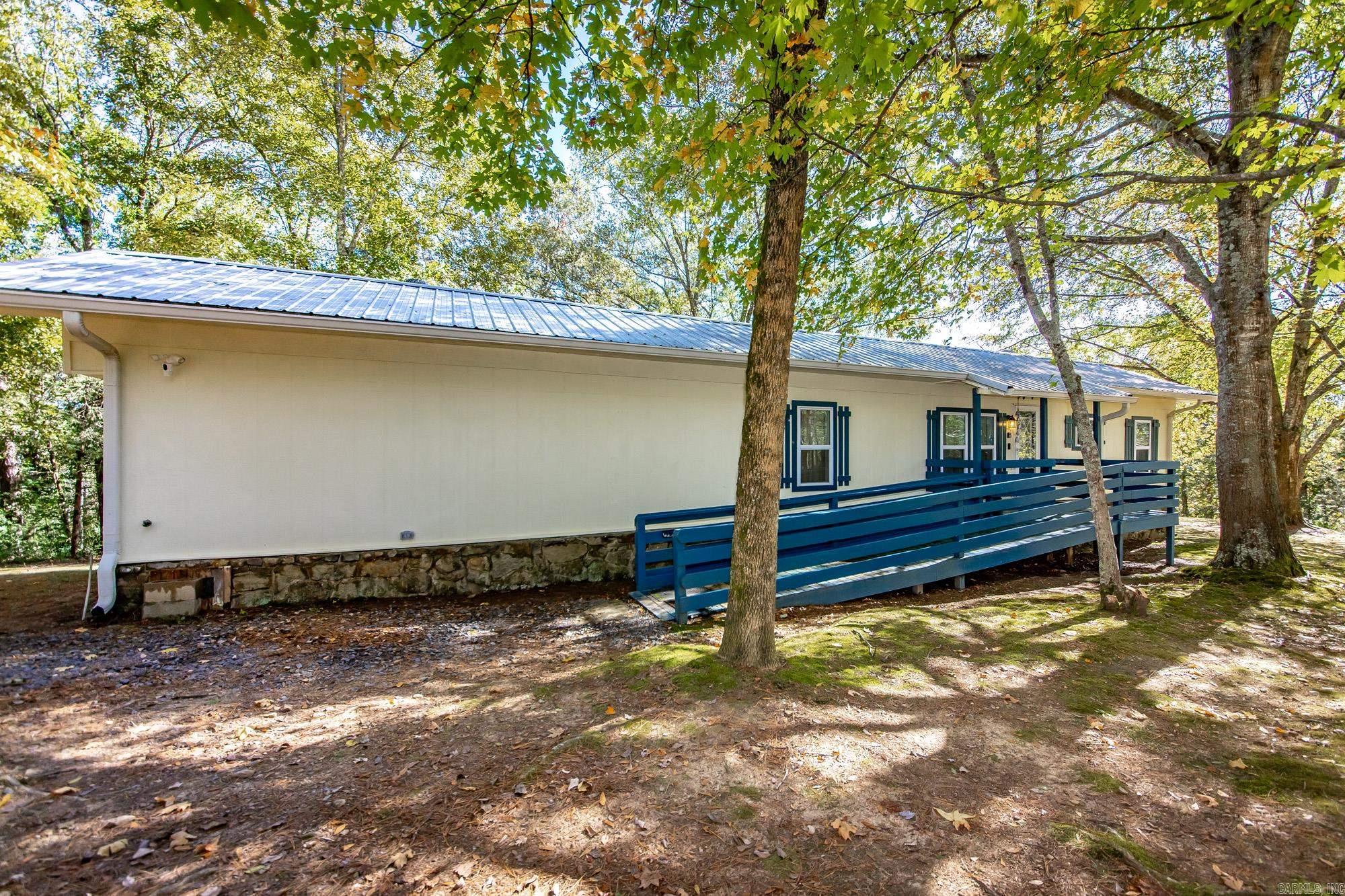 373 Rachael Dr. Shirley, AR 72153