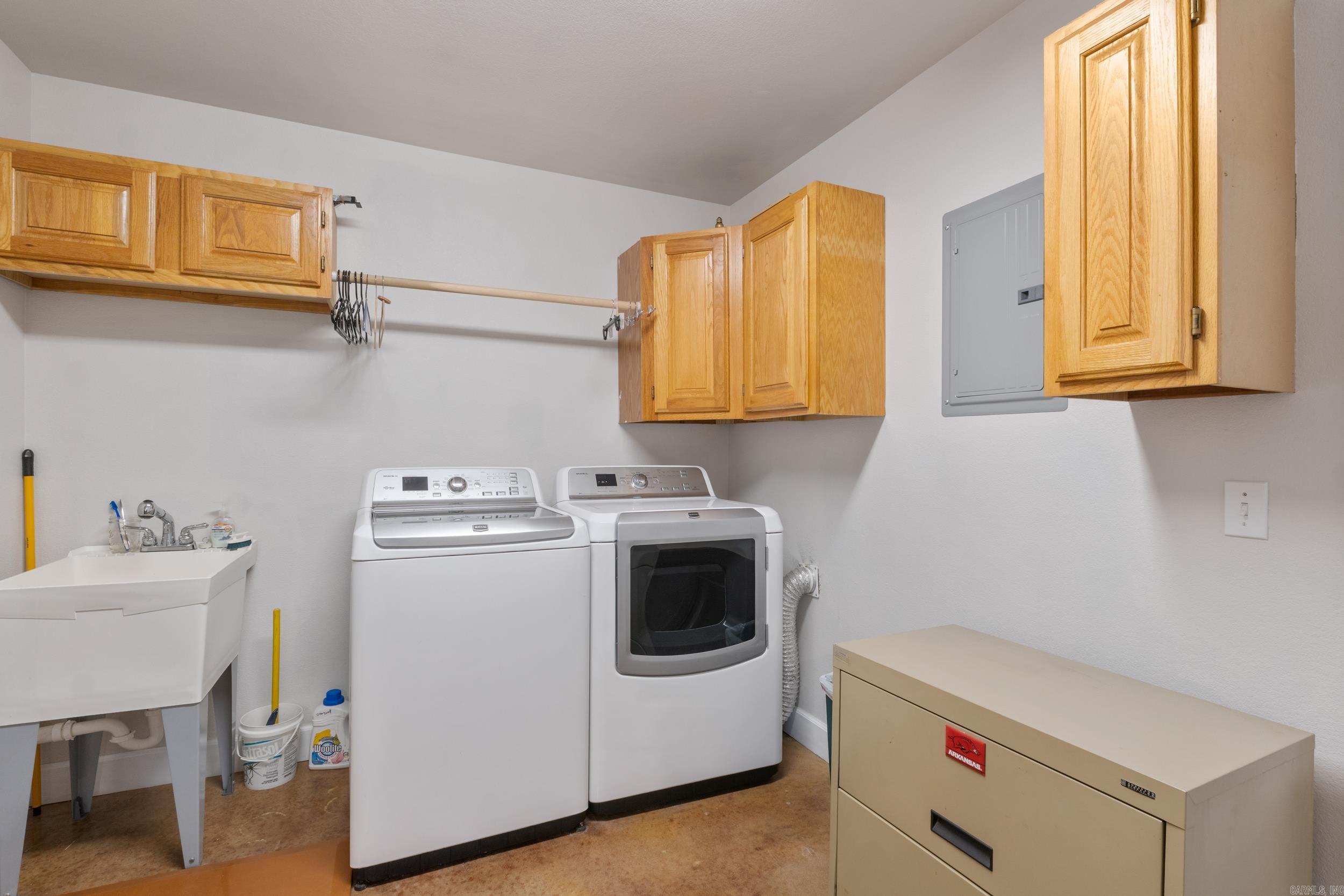 15364 Twin Pines Road  Lowell, AR