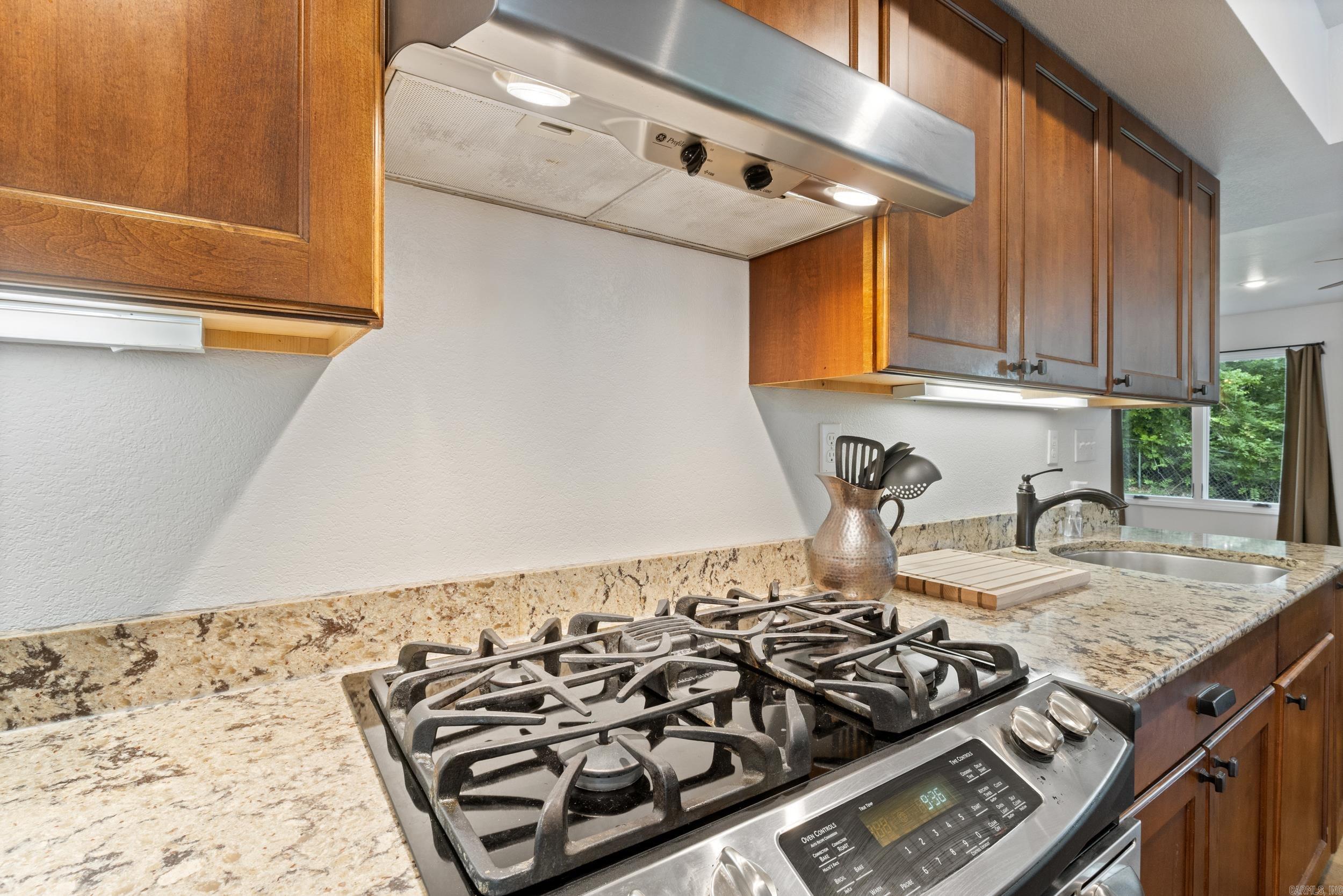 15364 Twin Pines Road  Lowell, AR