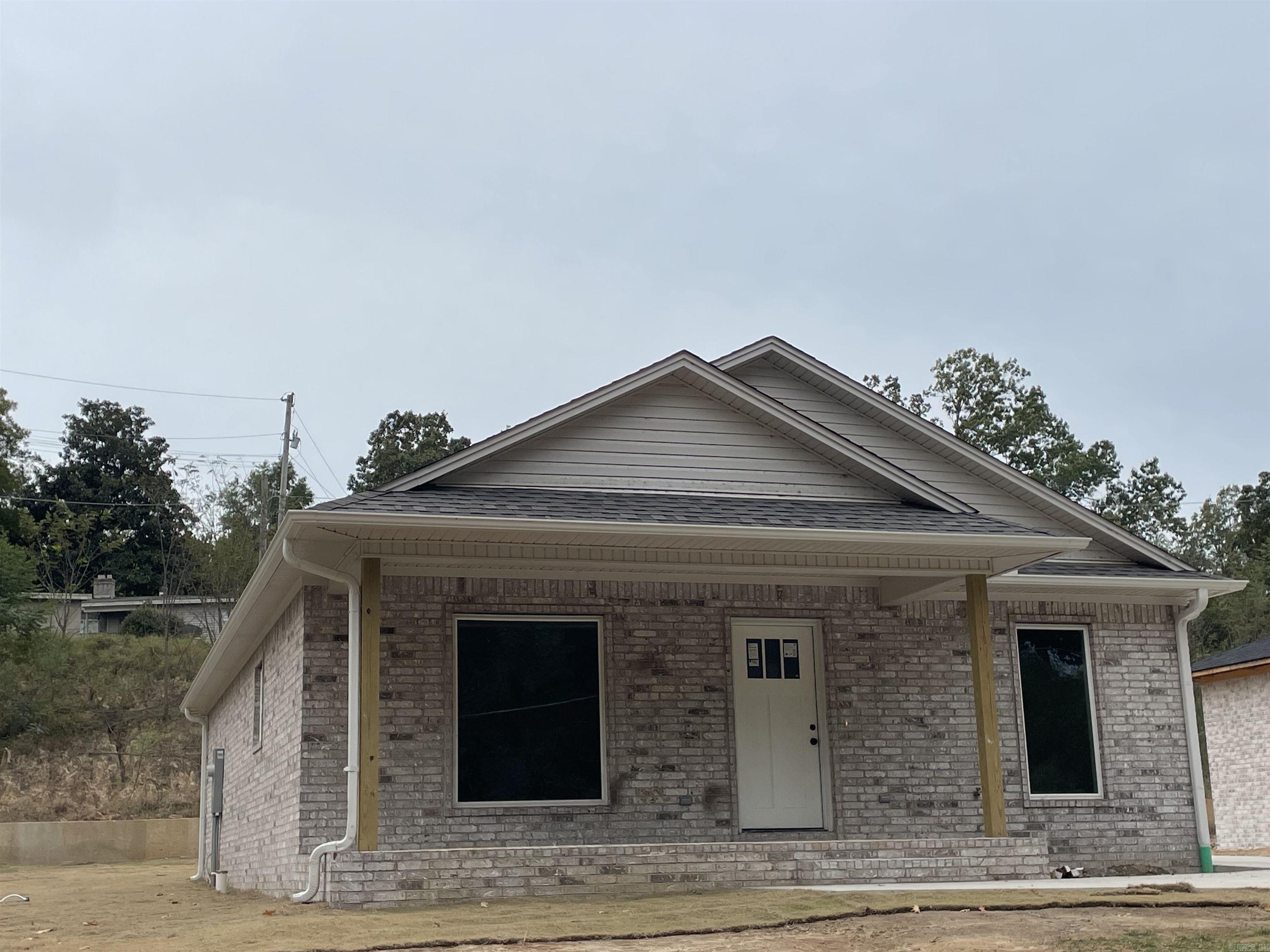 1803 H.F. Henson Wynne, AR 72396-1111