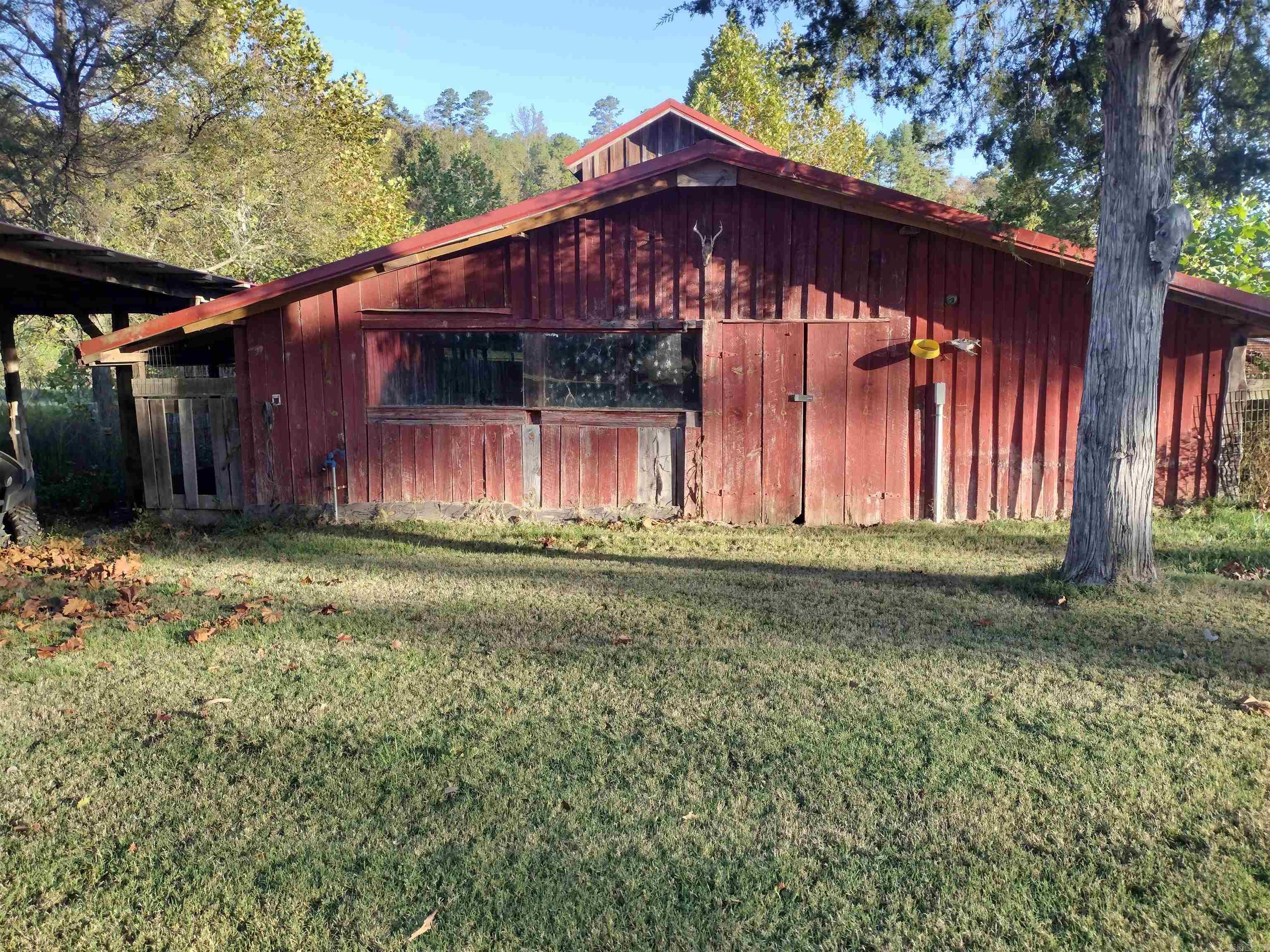 1000 Arvid Maeland Blvd  Mountain View, AR