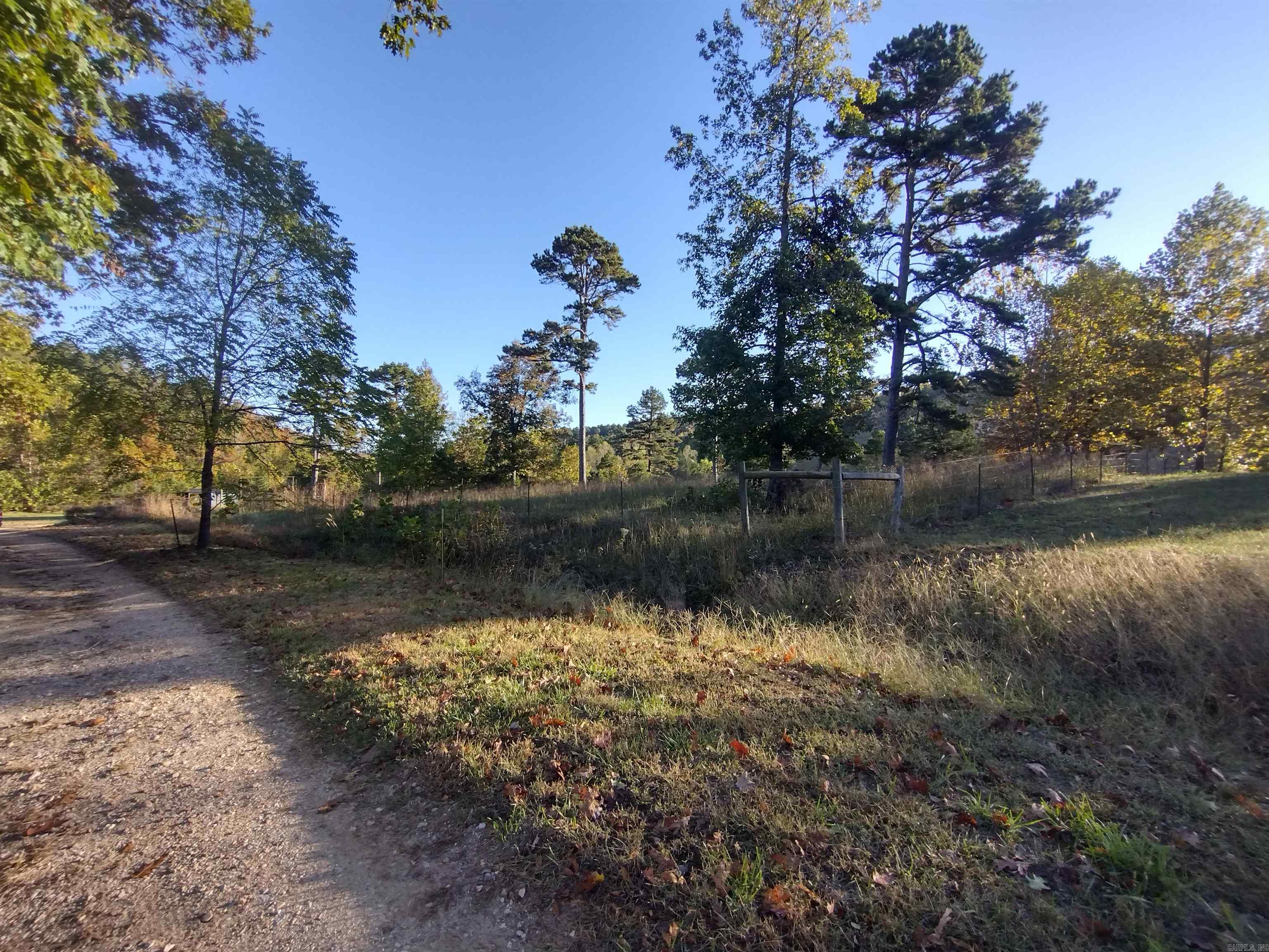 1000 Arvid Maeland Blvd  Mountain View, AR