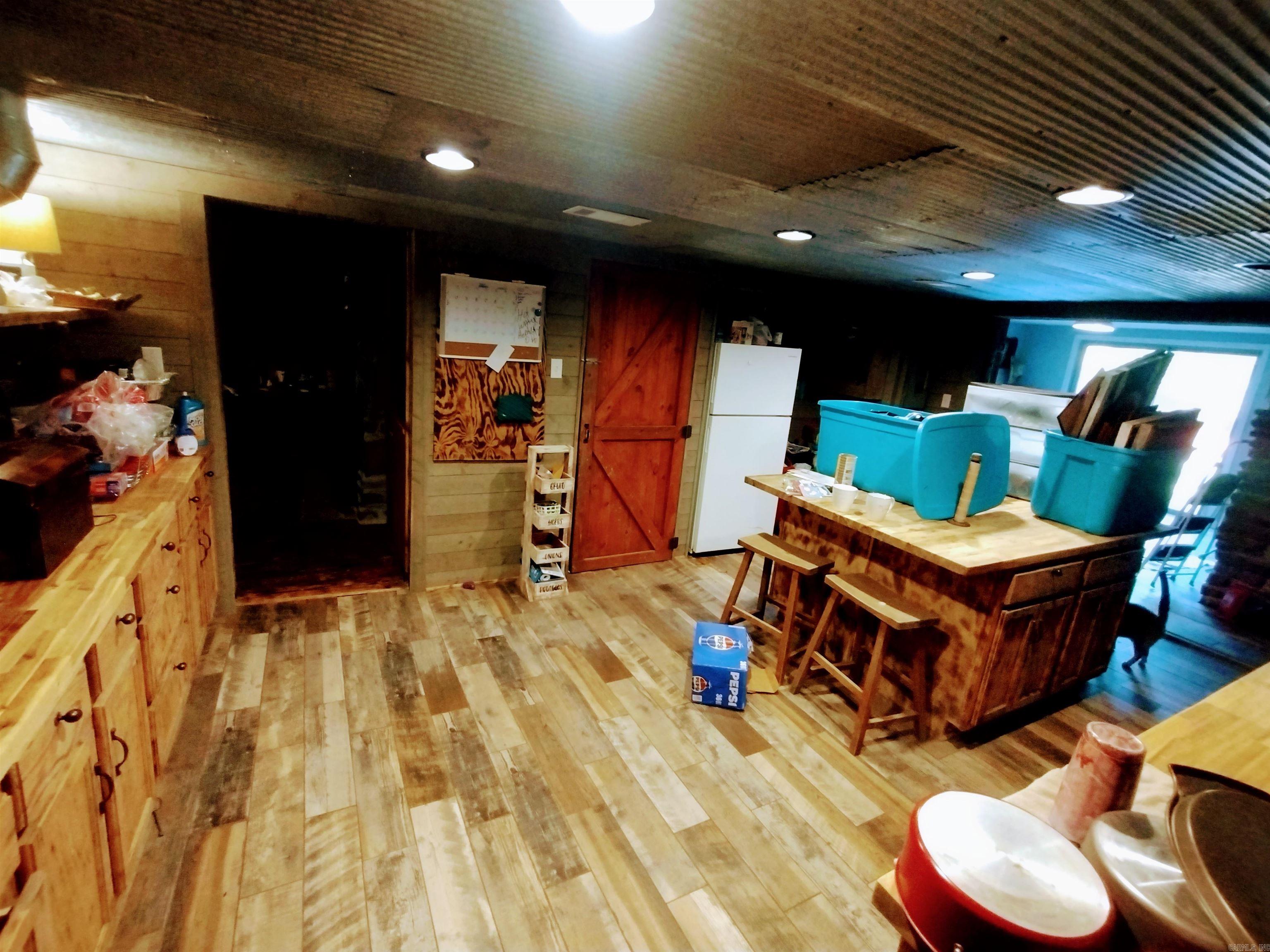 1000 Arvid Maeland Blvd  Mountain View, AR