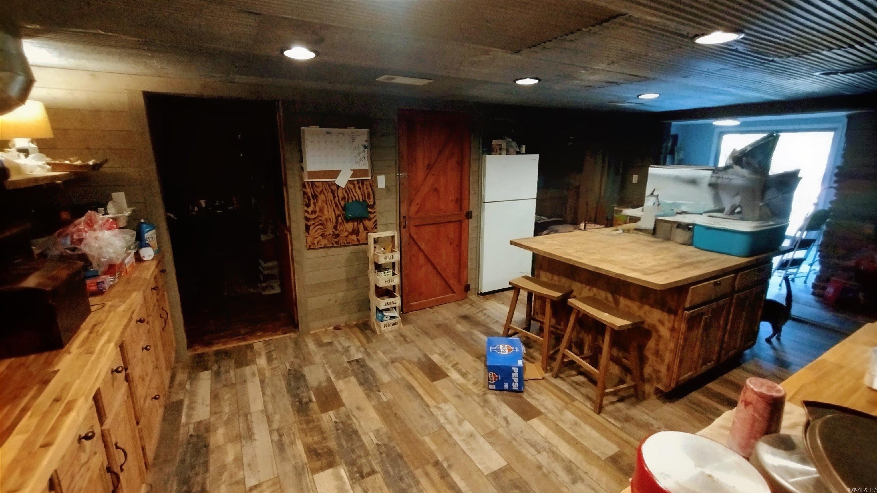 1000 Arvid Maeland Blvd  Mountain View, AR