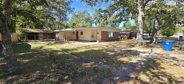 1110  WALLACE  Malvern, AR