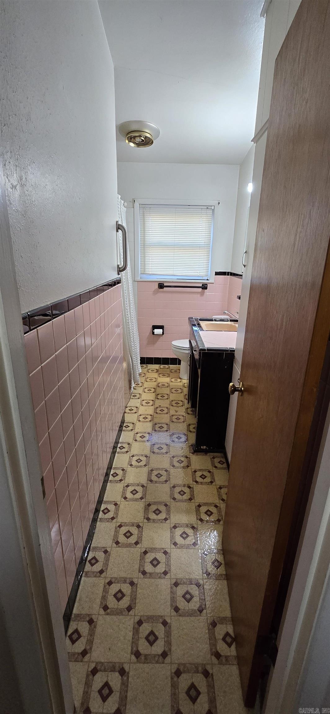 1110 WALLACE  Malvern, AR